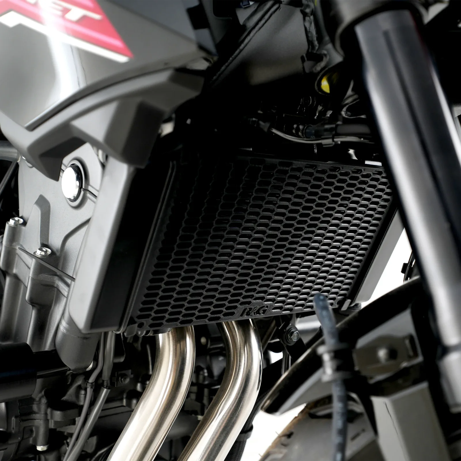 R&G Предпазна решетка за радиатор PRO за Honda CBR 500R (2013–2024), CB 500F (2019–2023), CB 500 Hornet (2024+)