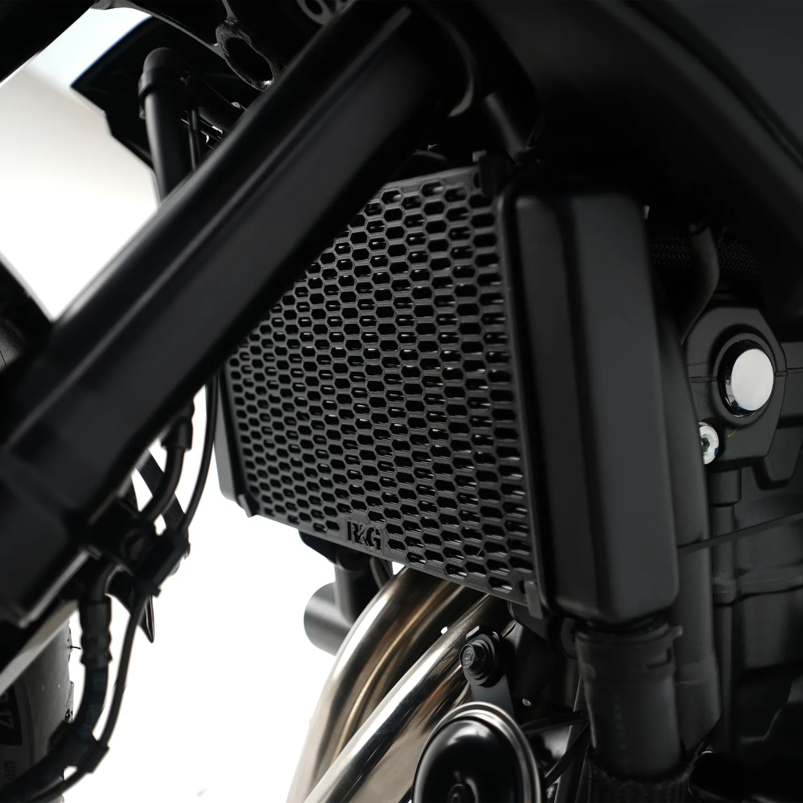 R&G Предпазна решетка за радиатор PRO за Honda CBR 500R (2013–2024), CB 500F (2019–2023), CB 500 Hornet (2024+)