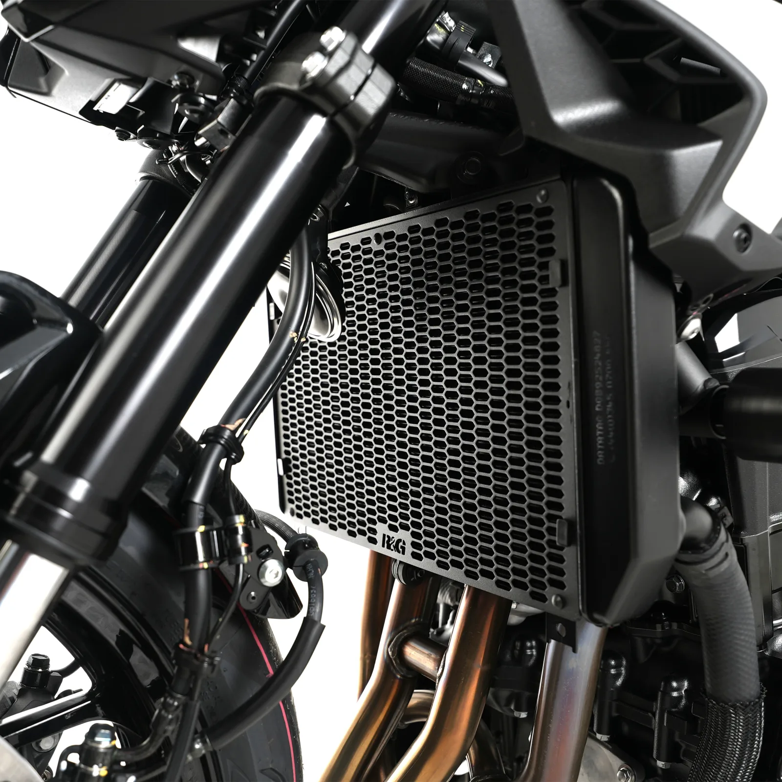 R&G Предпазна решетка за радиатор PRO за Kawasaki Z900 (2022+)