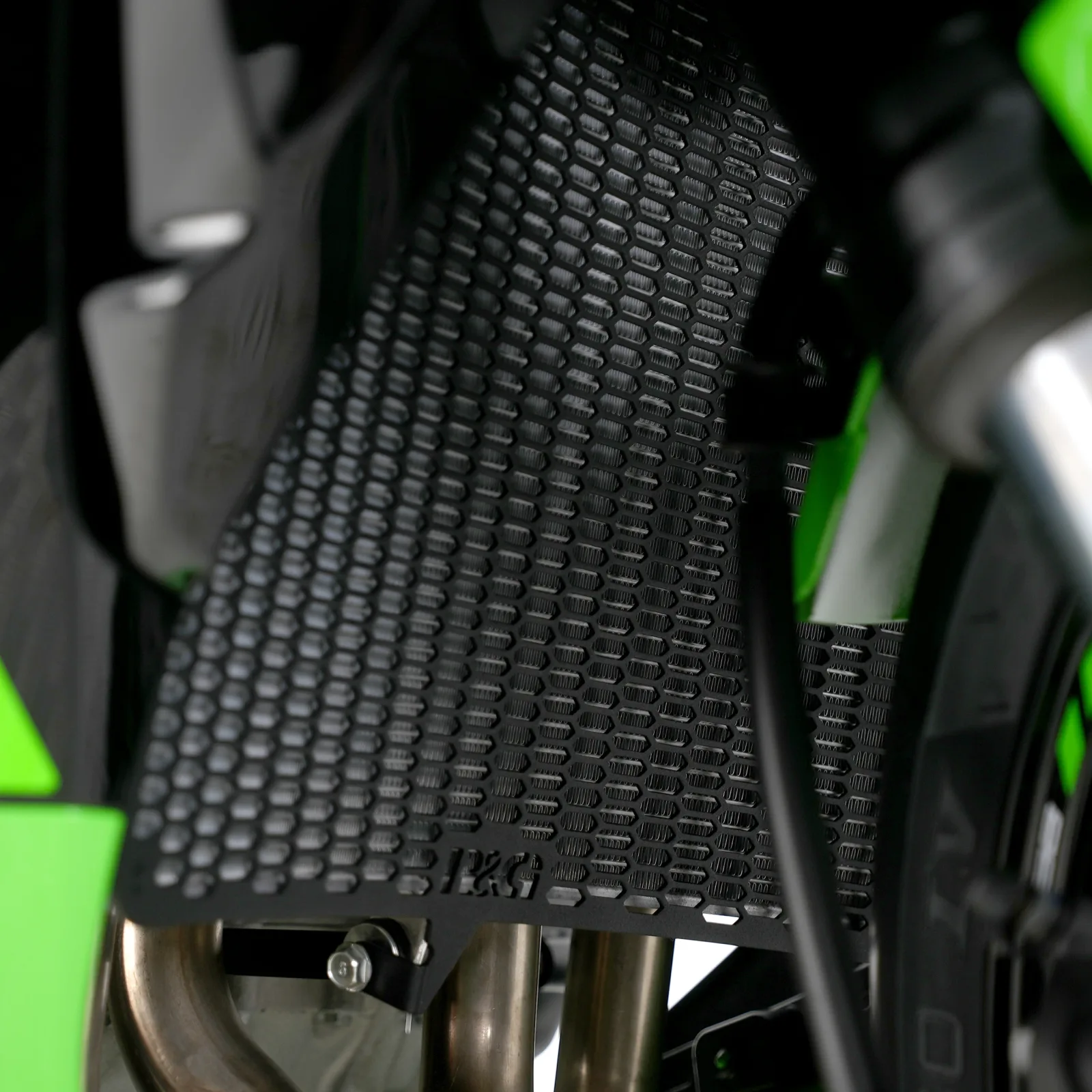 R&G Предпазна решетка за радиатор PRO за Kawasaki ZX-6R (2013+)