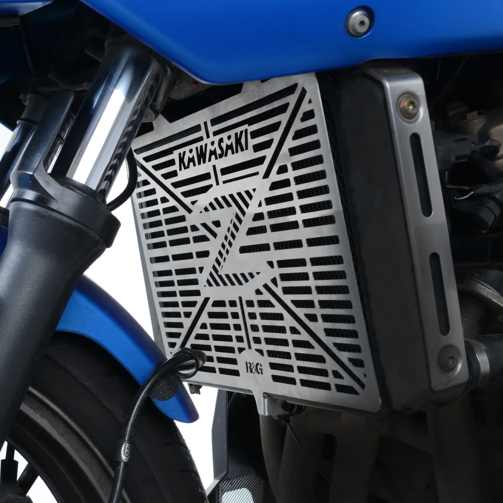 R&G Предпазна решетка за радиатор с лого за Kawasaki Z750 (2007–2013), Z1000 (2010–2018), Z750R (2011–2013), Z800 (2013–2016) и др.