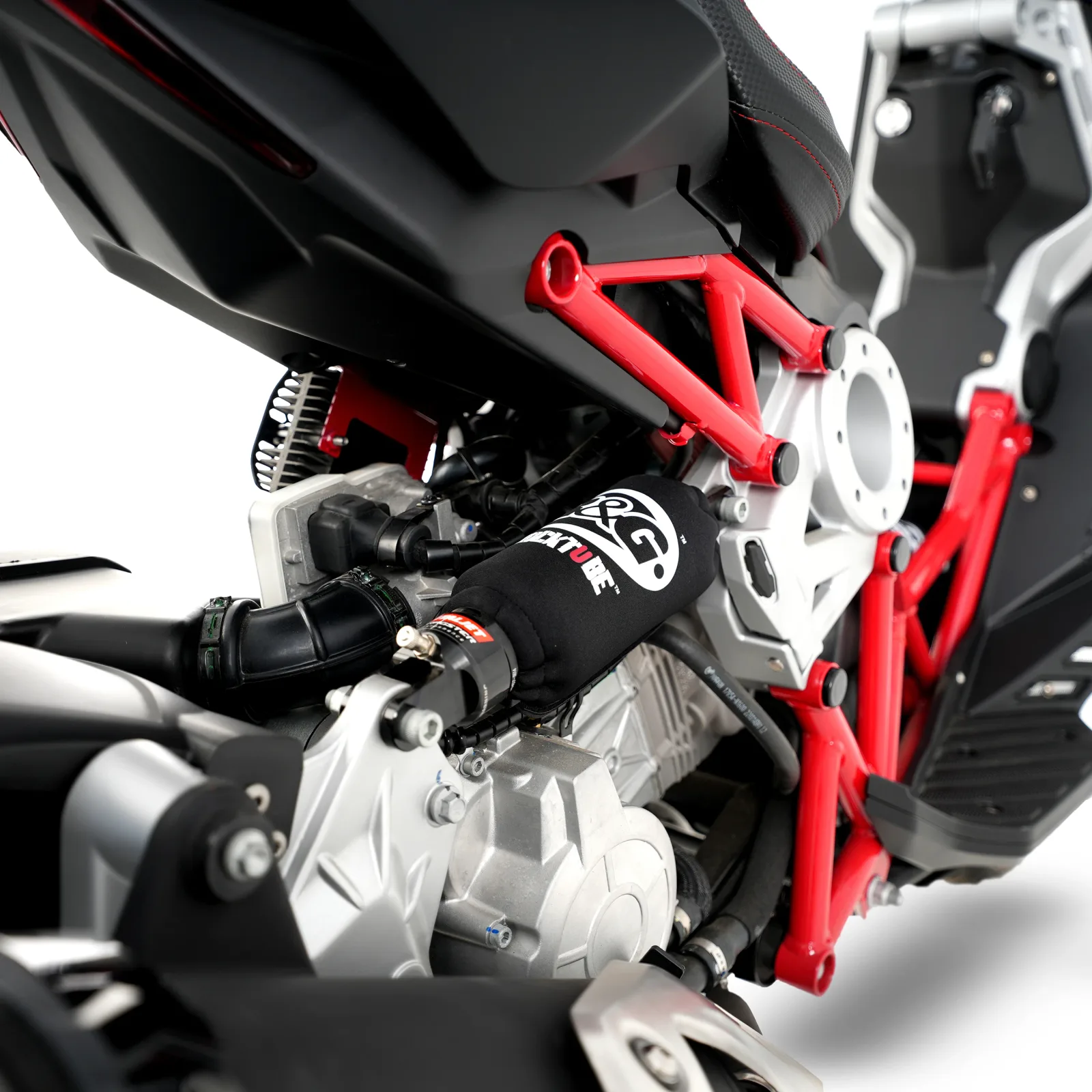 R&G Протектор за амортисьор Shocktube за Yamaha YZF-R6 (2006–2020), Honda CB 600F Hornet (2001), Yamaha YZF-R125 (2008+) и др.