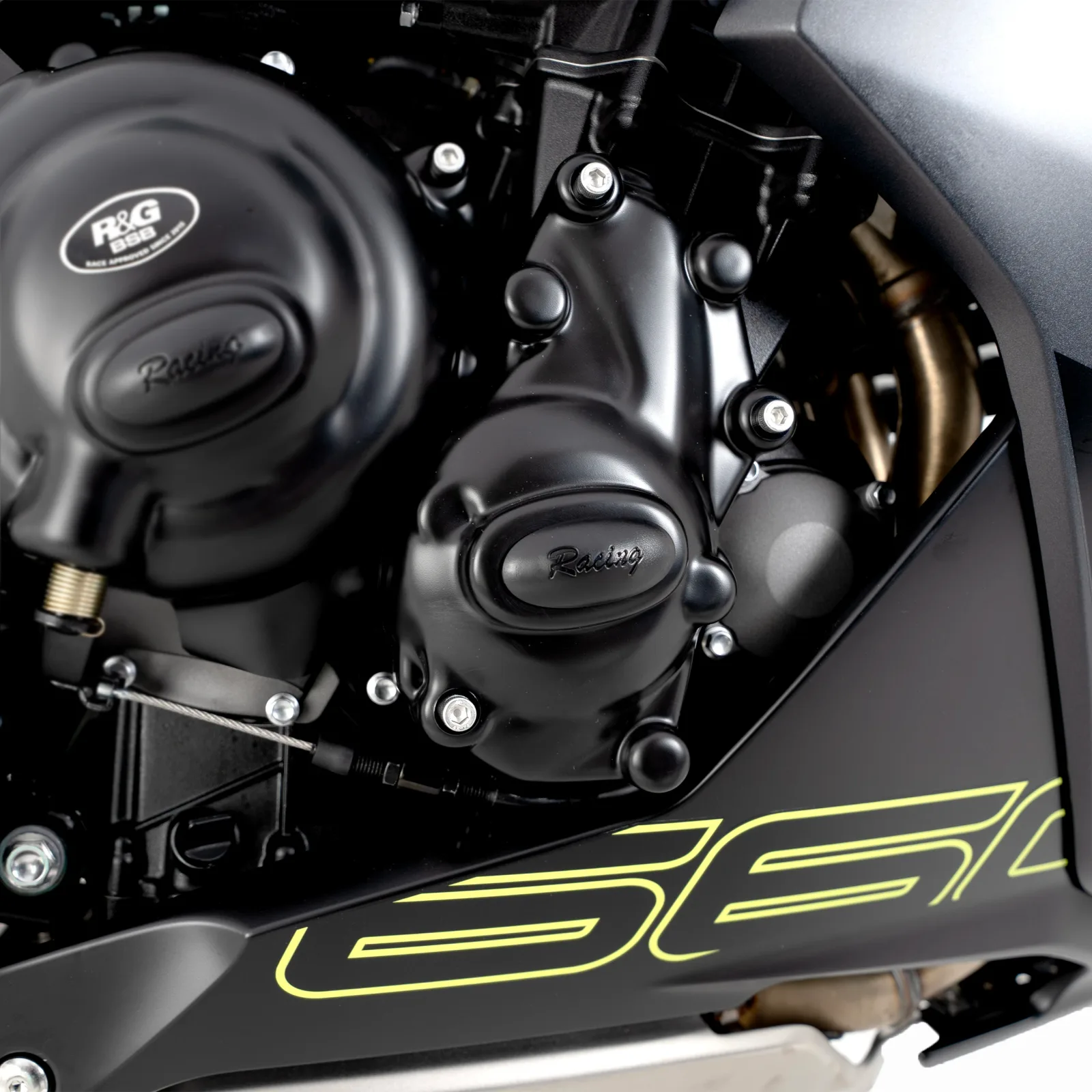 R&G Протектор за двигател (дясна страна) за Triumph Trident 660 (2021+), Tiger Sport 660 (2022–2024), Daytona 660 (2024+)