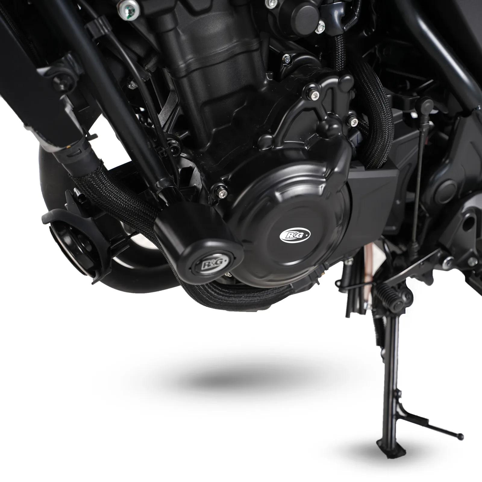 R&G Протектор за двигател (капак на съединителя) за Honda CBR 500R (2019+), CB 500F (2019–2023), CB 500X (2019–2021), CL 500 (2023–2024) и др. (ECC0284BK)