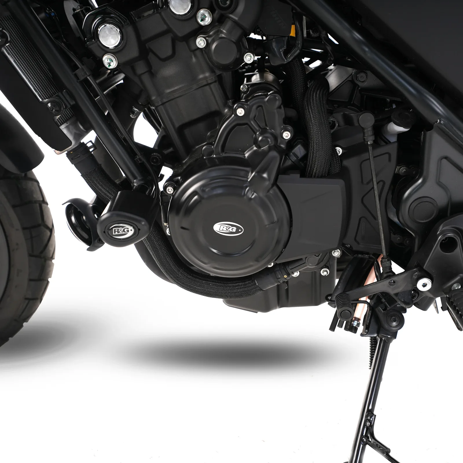 R&G Протектор за двигател (капак на съединителя) за Honda CBR 500R (2019+), CB 500F (2019–2023), CB 500X (2019–2021), CL 500 (2023–2024) и др. (ECC0284BK)