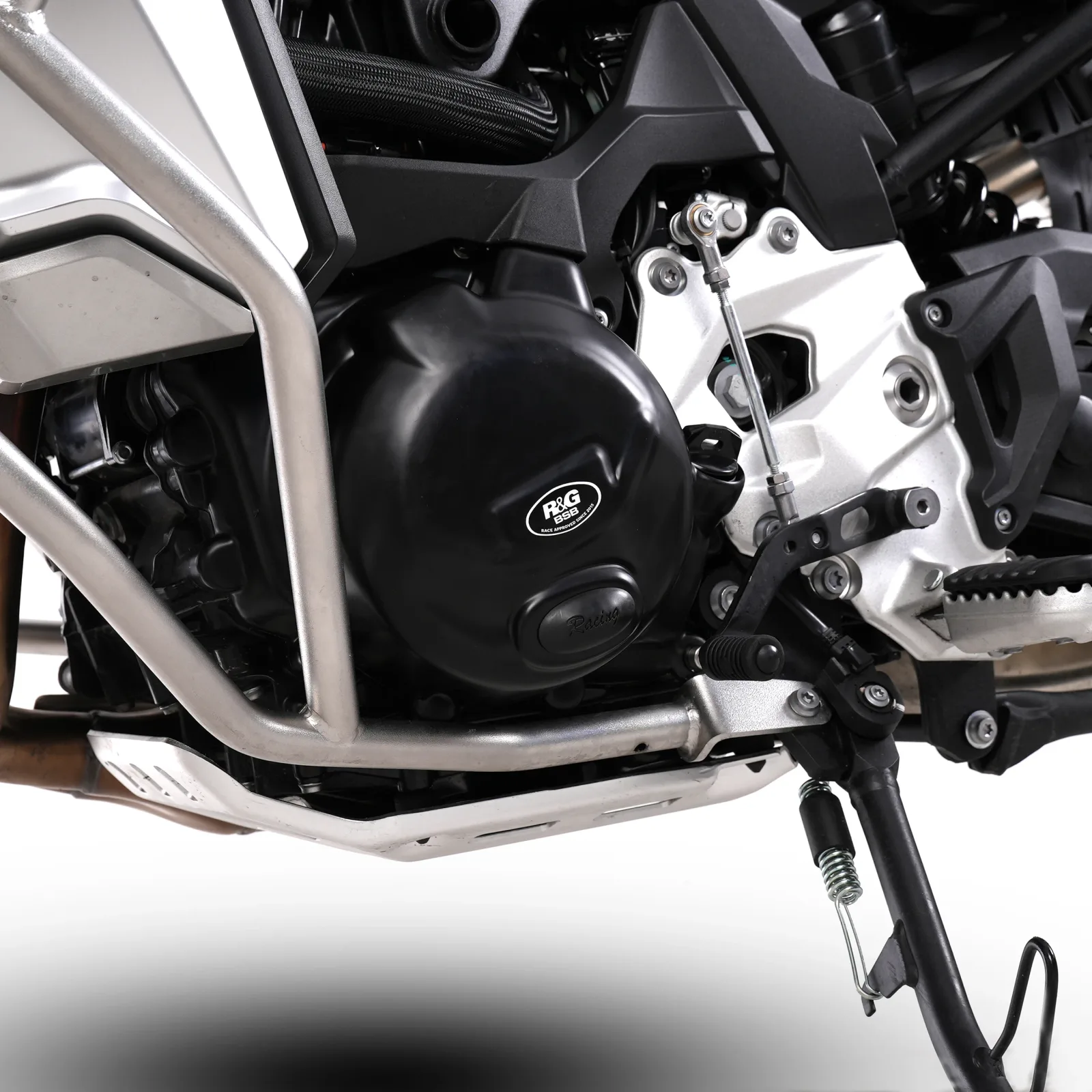 R&G Протектор за двигател (лява страна) за BMW F 900 R (2020+), F 900 XR (2020–2025), F 900 GS (2024+), F 800 GS (2024+) и др.