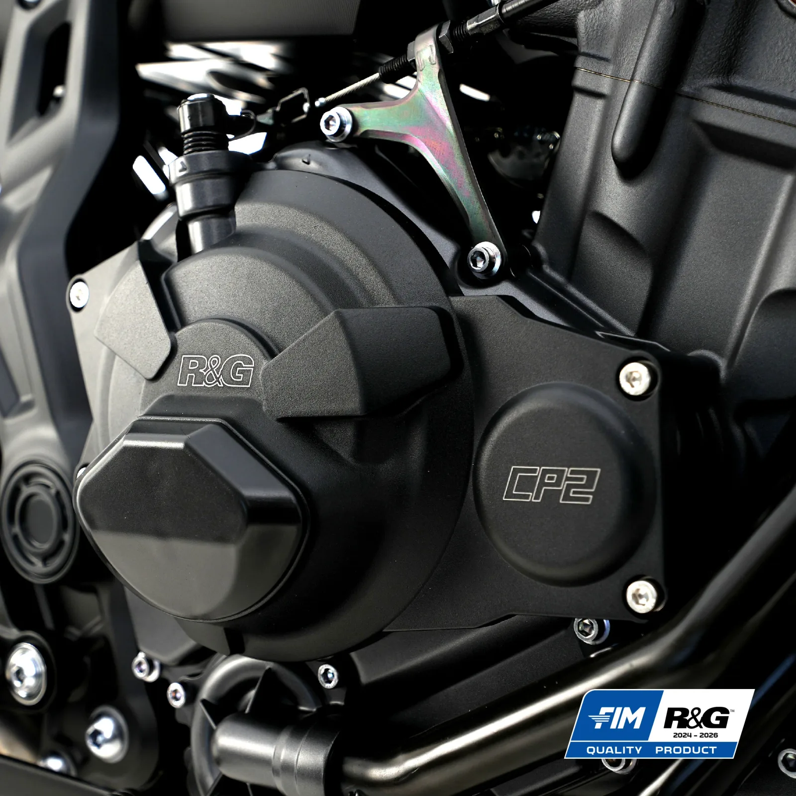 R&G Протектор за двигател PRO (капак на съединителя) за Yamaha MT-07 (2014–2024), Tenere 700 (2019+), Tracer 7 (2021–2024) и др.