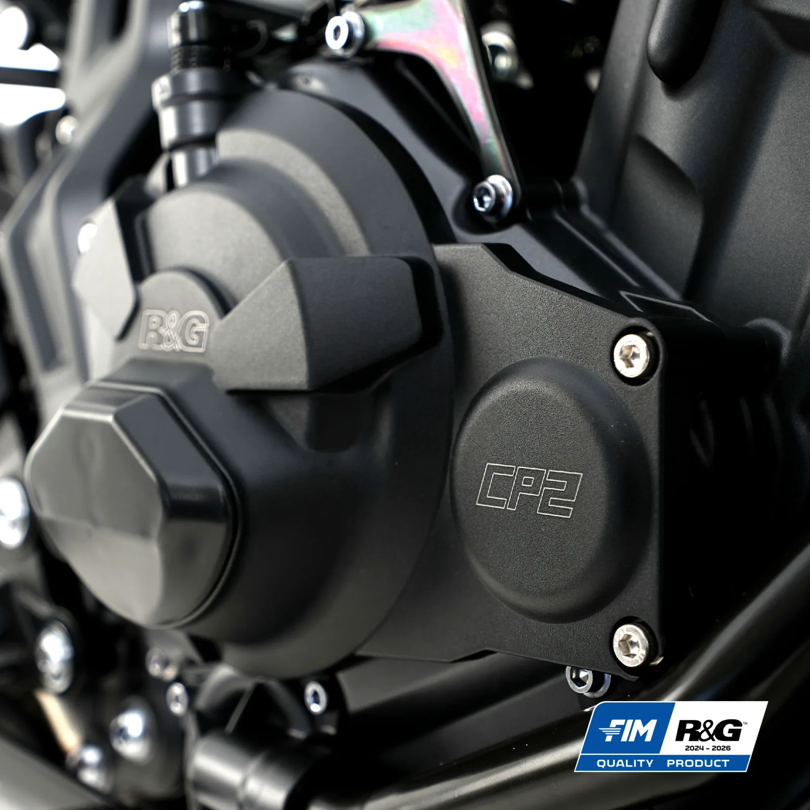 R&G Протектор за двигател PRO (капак на съединителя) за Yamaha MT-07 (2014–2024), Tenere 700 (2019+), Tracer 7 (2021–2024) и др.