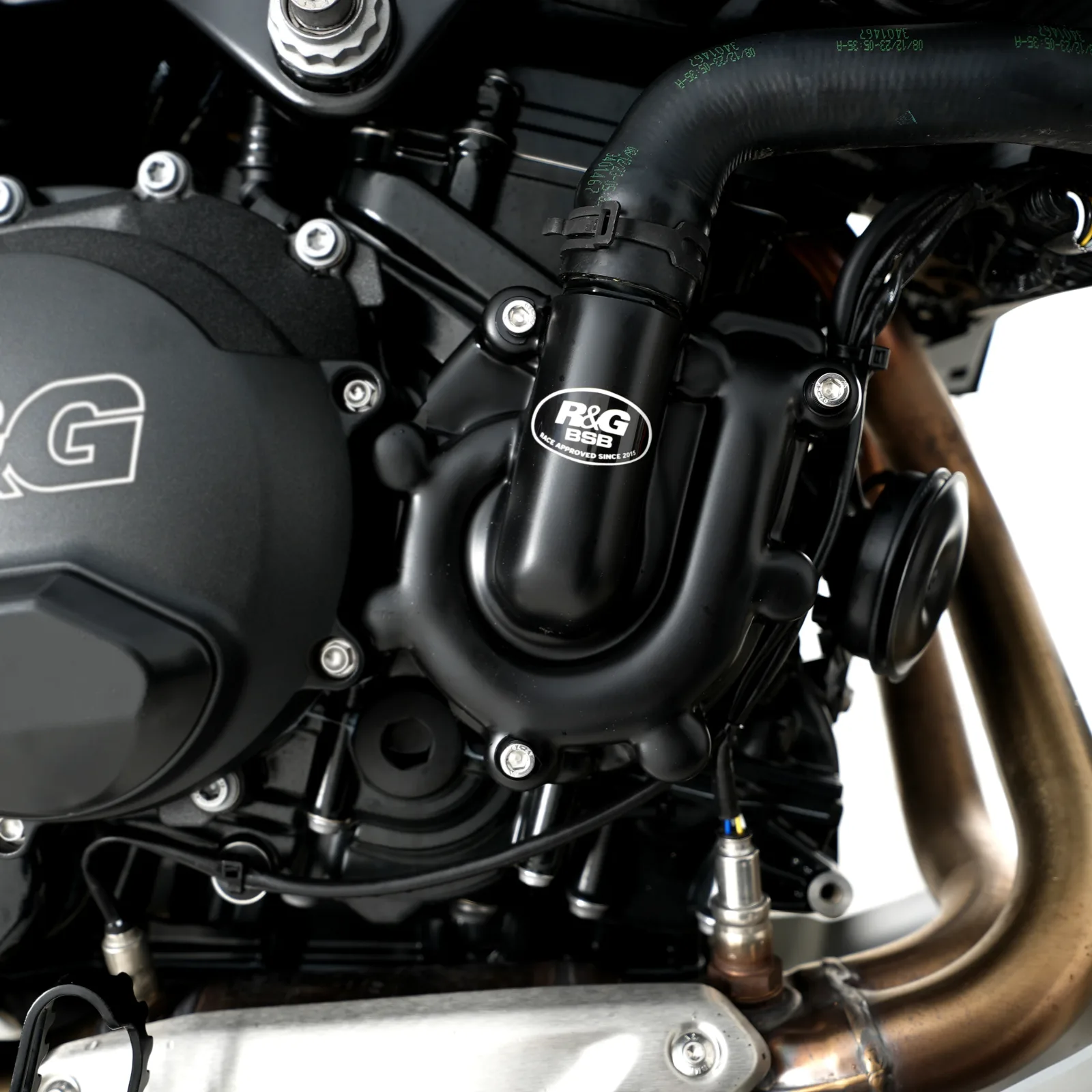 R&G Протектор за двигател Race (дясна страна) за BMW F 900 R (2020+), F 900 XR (2020–2024), F 900 GS (2024+), F 900 GS Adventure (2024+) и др. (ECC0304R)