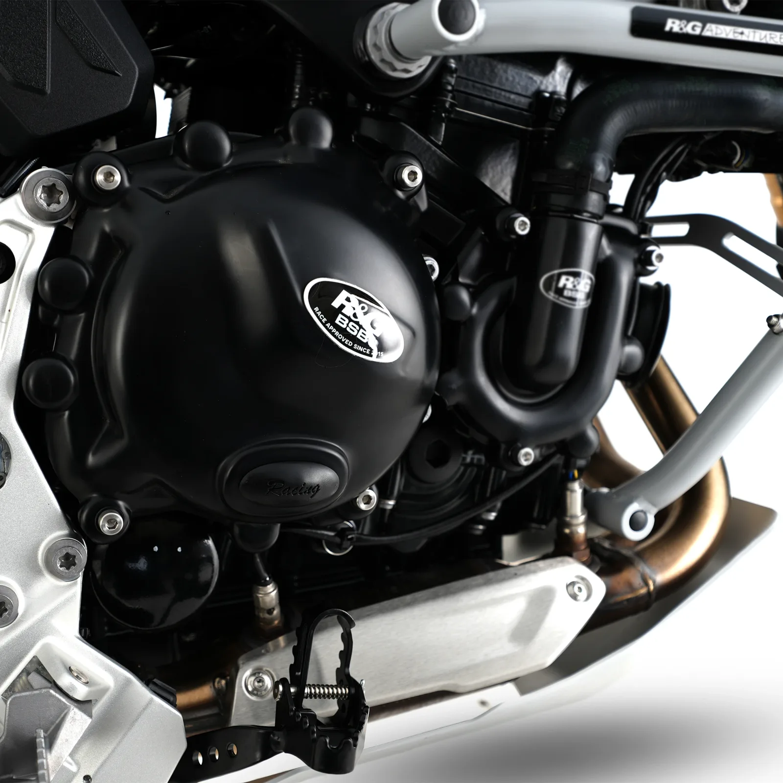 R&G Протектор за двигател Race (дясна страна) за BMW F 900 R (2020+), F 900 XR (2020–2024), F 900 GS (2024+), F 900 GS Adventure (2024+) и др. (ECC0305R)