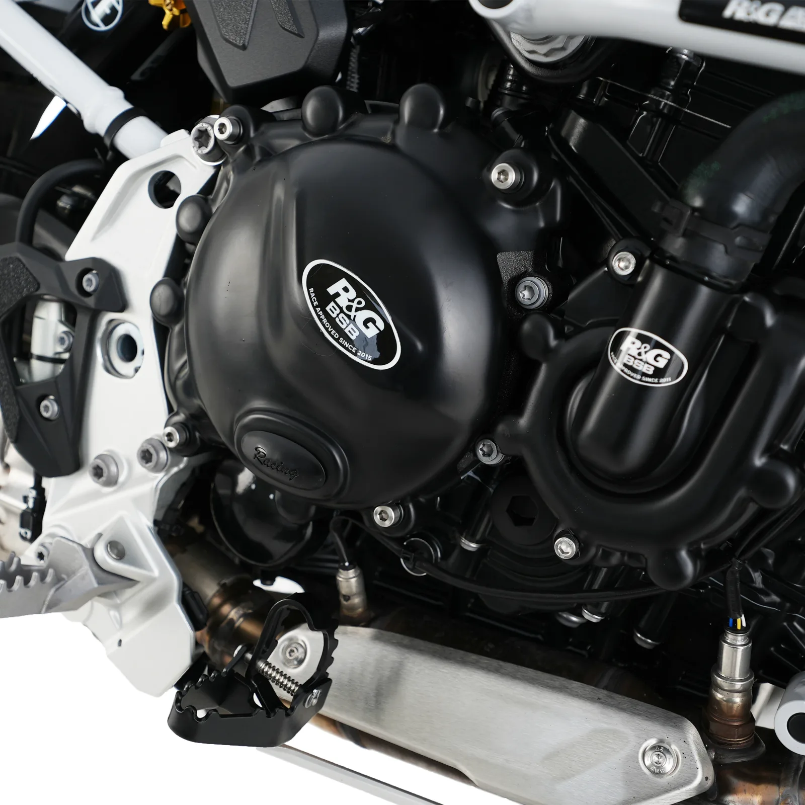 R&G Протектор за двигател Race (дясна страна) за BMW F 900 R (2020+), F 900 XR (2020–2024), F 900 GS (2024+), F 900 GS Adventure (2024+) и др. (ECC0305R)