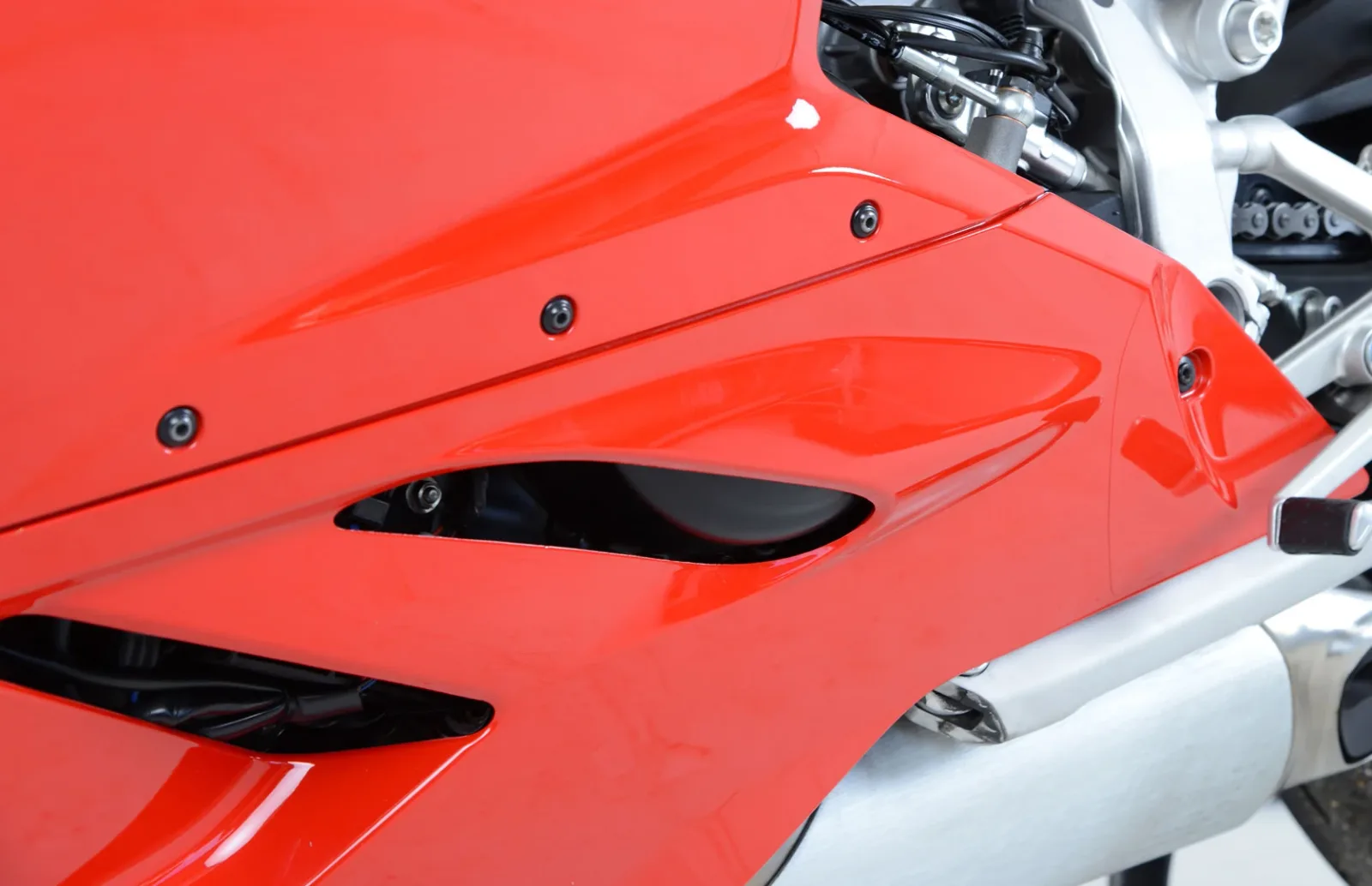 R&G Протектор за двигател за Ducati Panigale 899 (2013–2015), Panigale 959 (2016–2019), Panigale V2 (2020–2024)