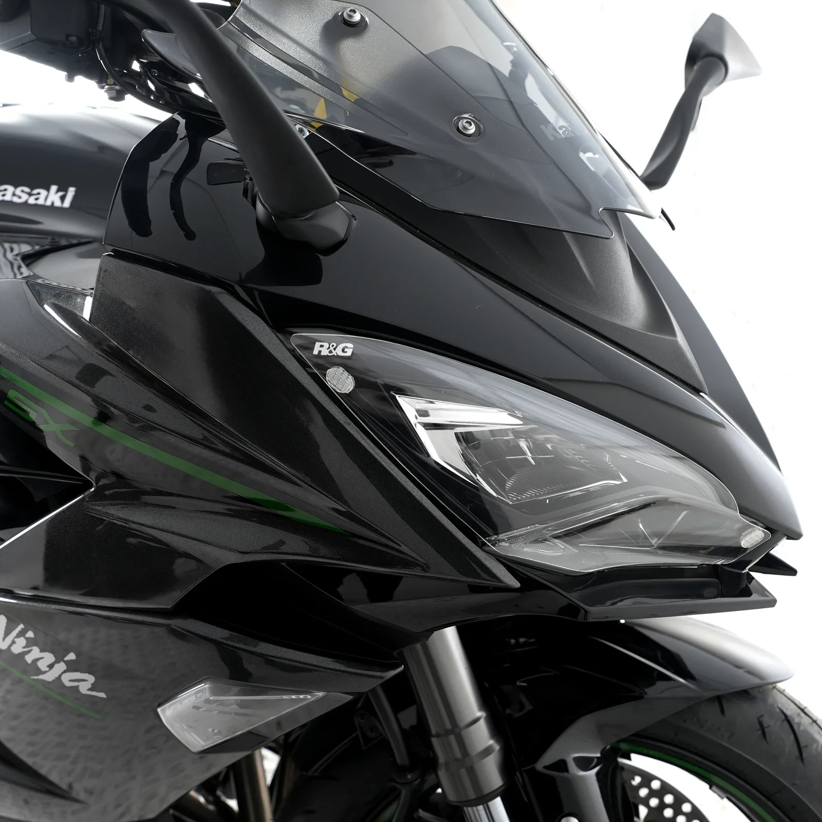 R&G Протектор за фар за Kawasaki Z1000SX (2017–2019), Ninja 1000SX (2020–2024), Ninja 1100SX (2025+)