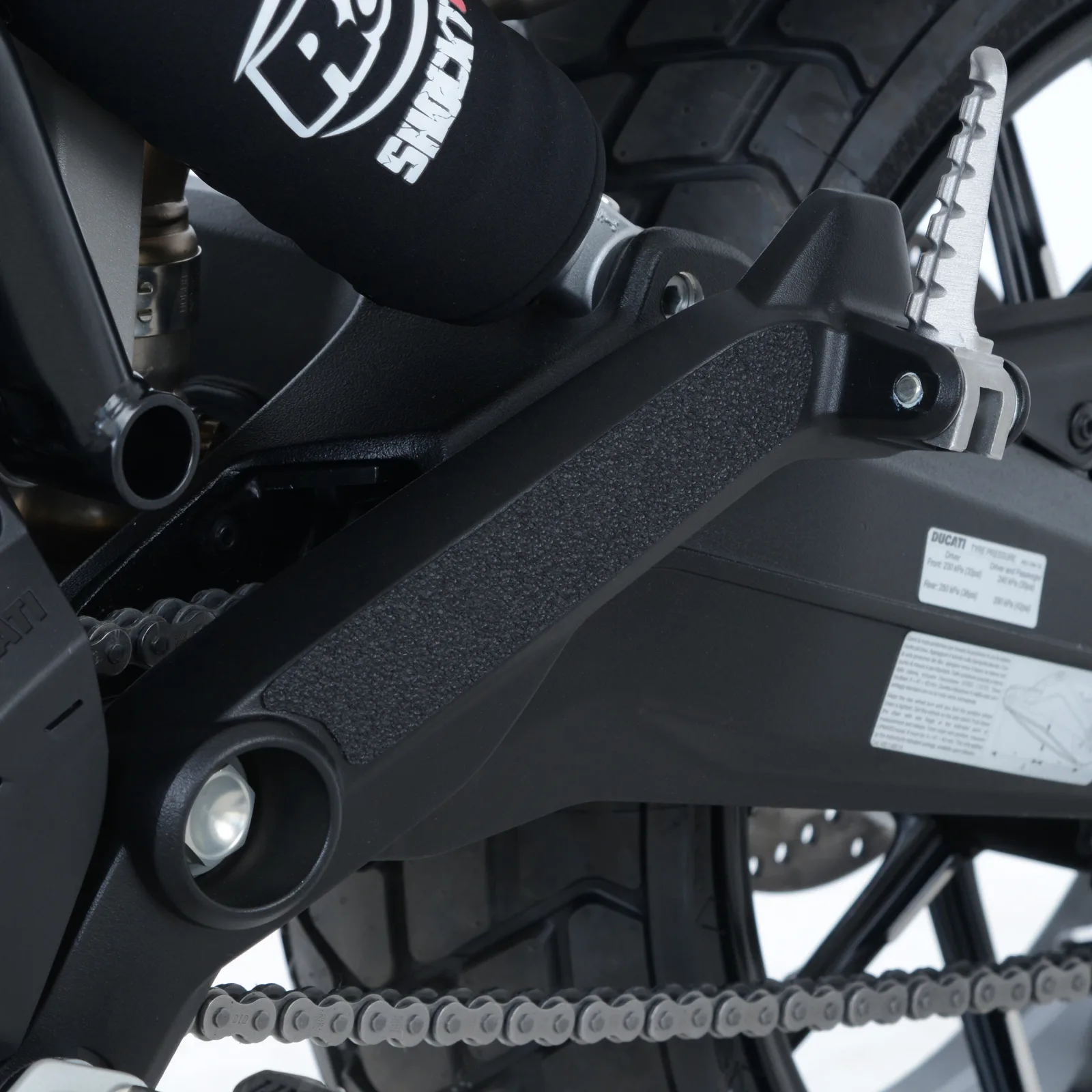 R&G Протектори Boot Guard (2 части) за Ducati Scrambler 1100 (2018–2025)