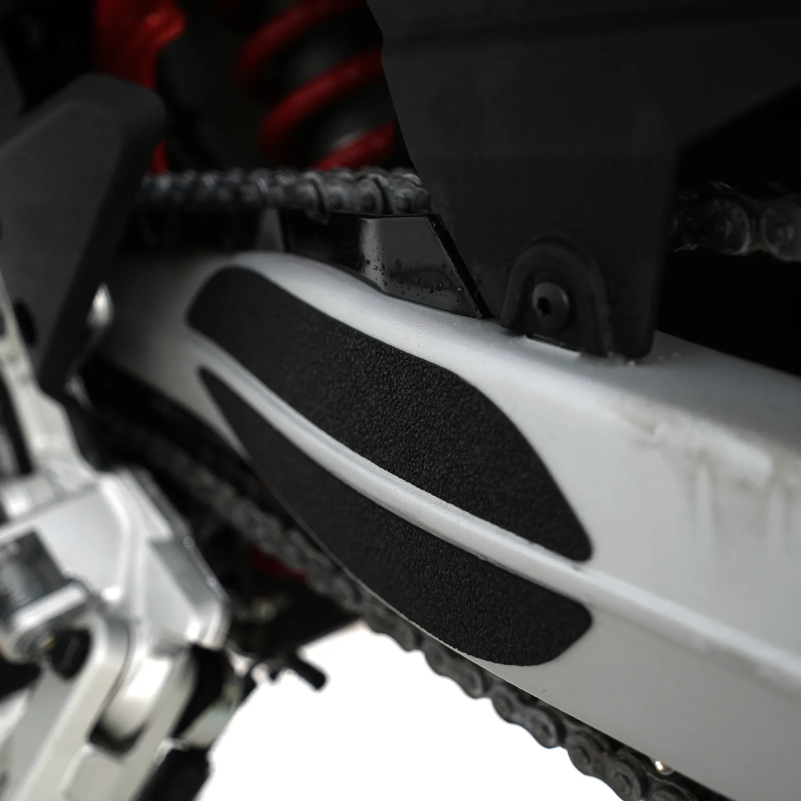 R&G Протектори Boot Guard за Aprilia Tuareg 660 (2022+)