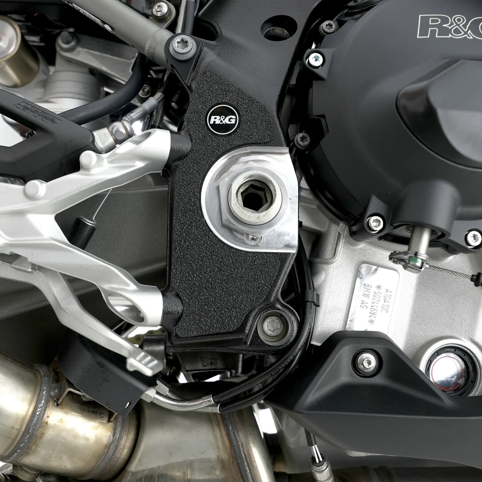 R&G Протектори Boot Guard за BMW M 1000 RR (2021–2024), S 1000 RR (2023+), M 1000 R (2023+)