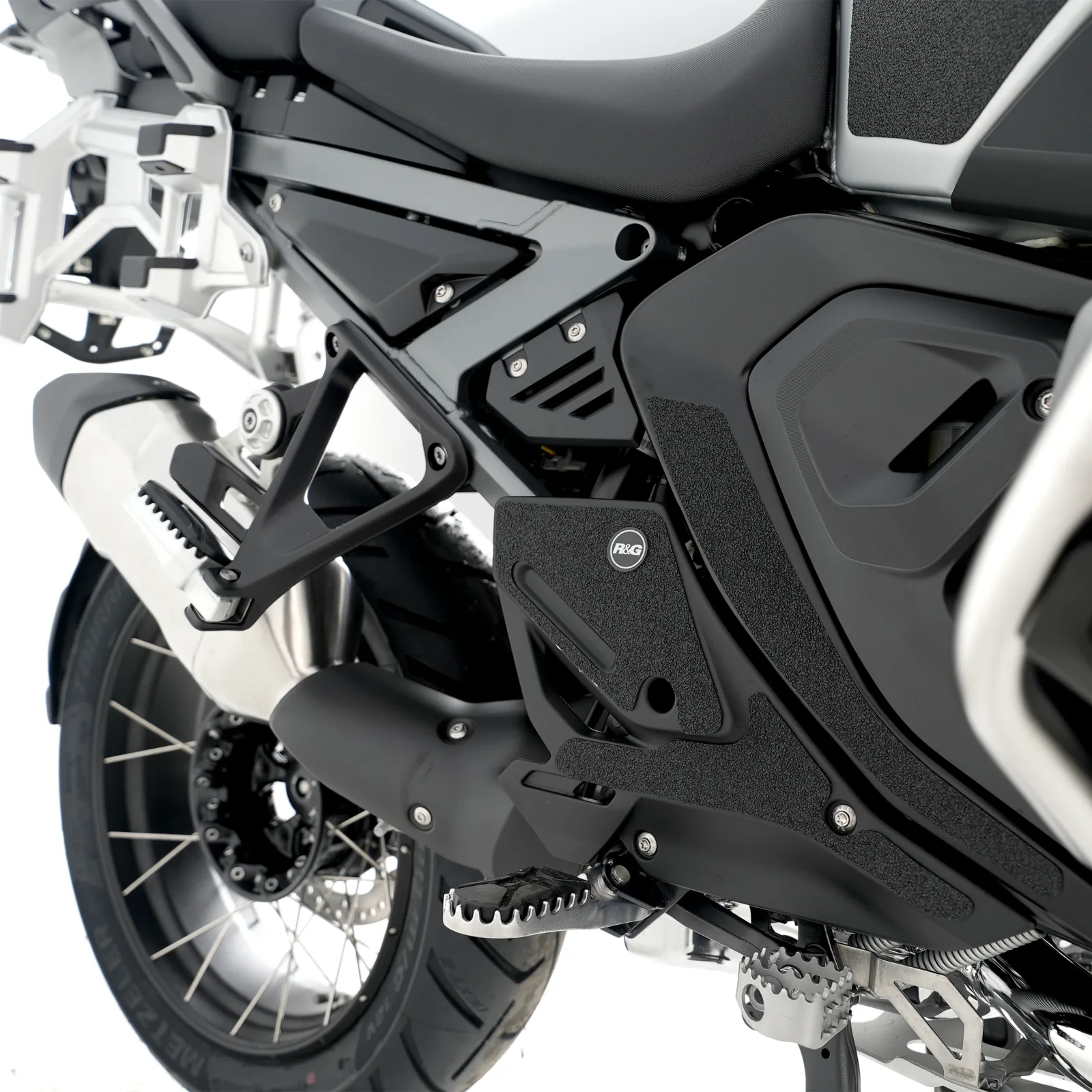 R&G Протектори Boot Guard за BMW R 1300 GS Adventure (2024+)