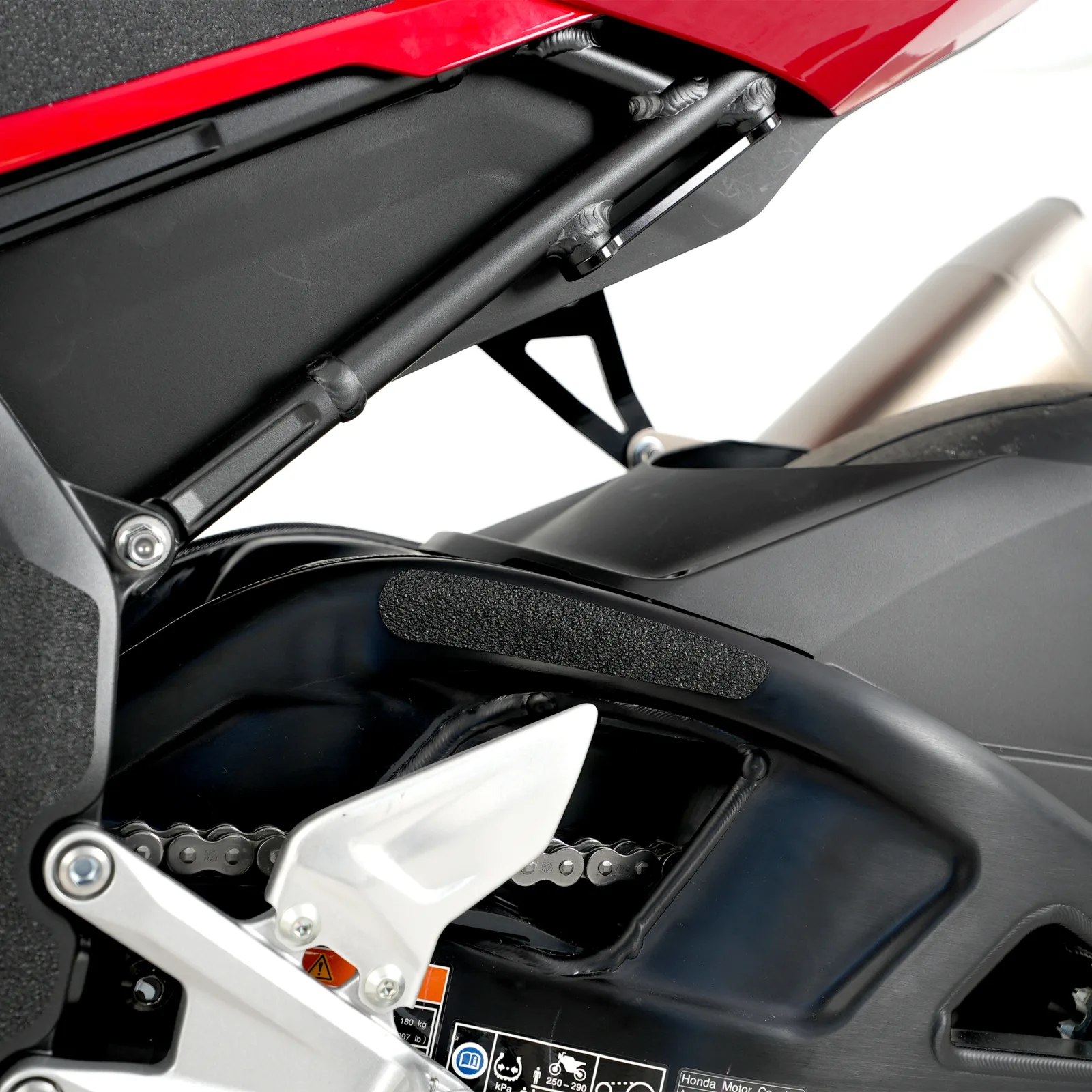 R&G Протектори Boot Guard за Honda CBR 1000RR-R (2020+), CBR 1000RR-R SP (2020+)
