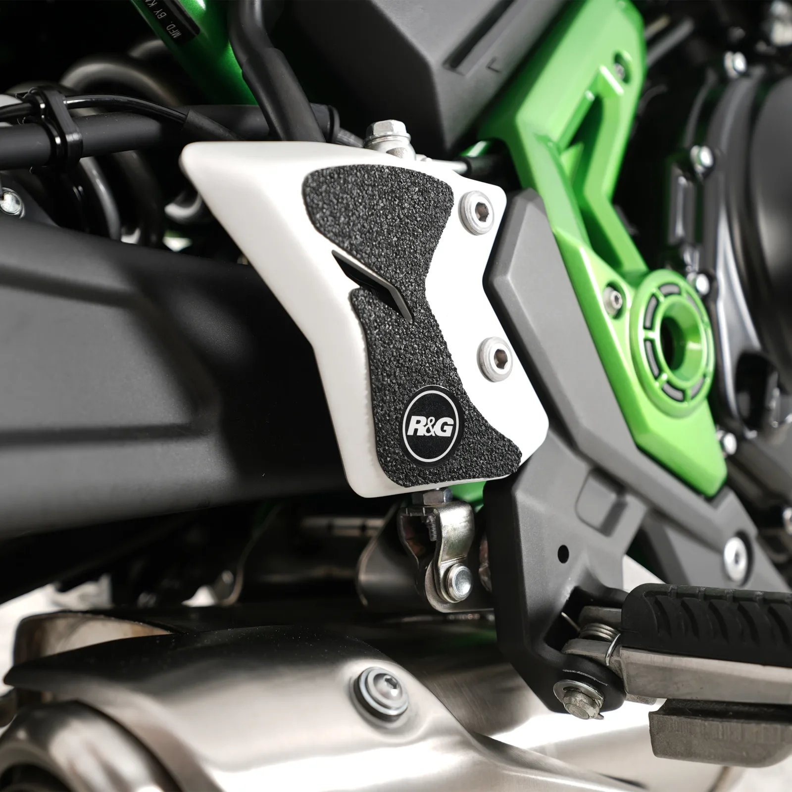 R&G Протектори Boot Guard за Kawasaki Z650 (2017+), Ninja 650 (2017+)