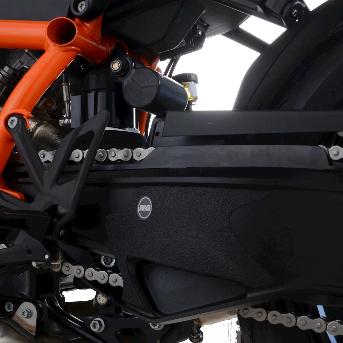 R&G Протектори Boot Guard за KTM 1290 Super Duke R (2020–2024), 1390 Super Duke R Evo (2024+), 1390 Super Duke R (2024+)