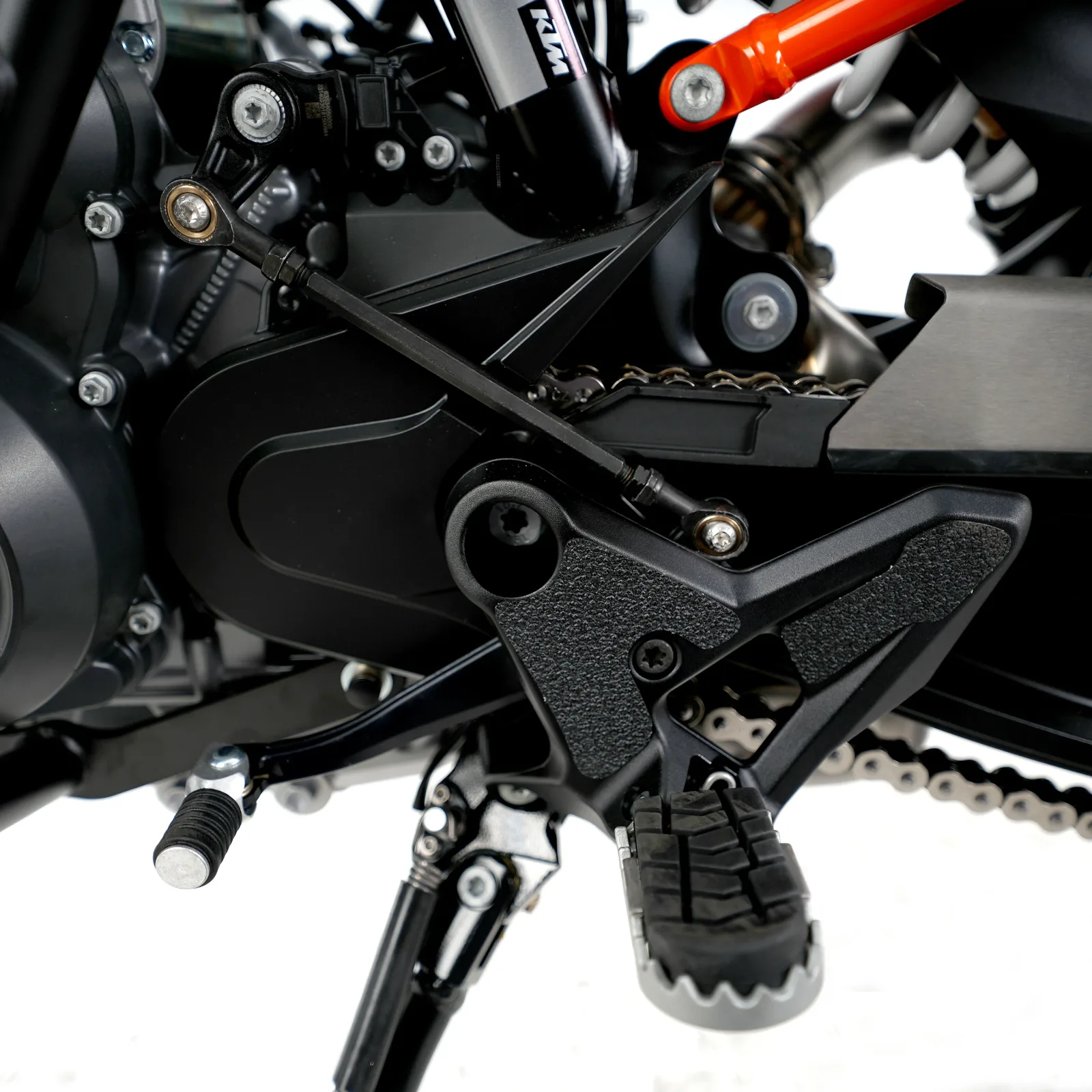 R&G Протектори Boot Guard за KTM 790 Adventure (2019–2022), Husqvarna Norden 901 (2022+) и др.