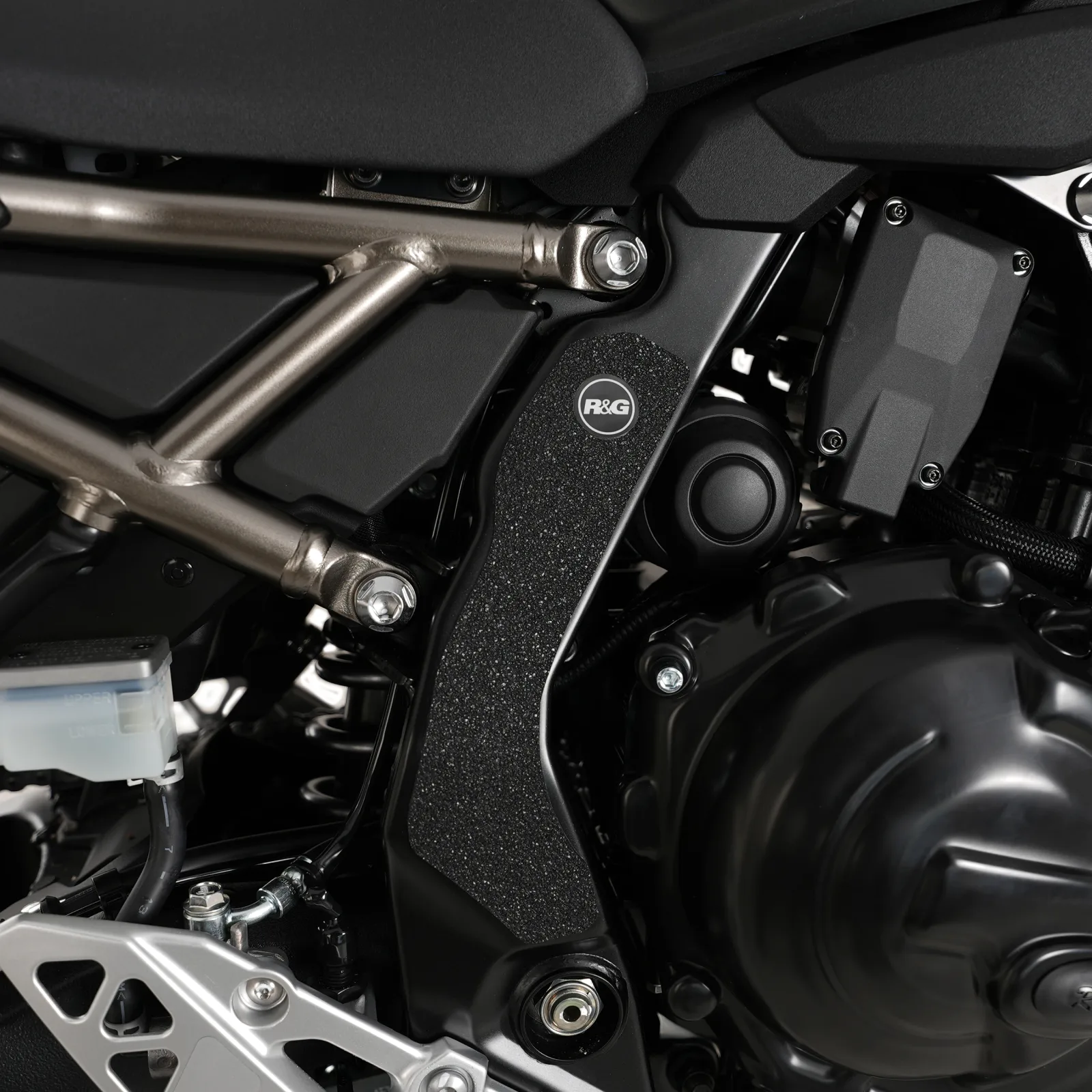 R&G Протектори Boot Guard за Suzuki GSX-8S (2023+), GSX-8R (2024+), GSX-8T (2025+), GSX-8TT (2025+)