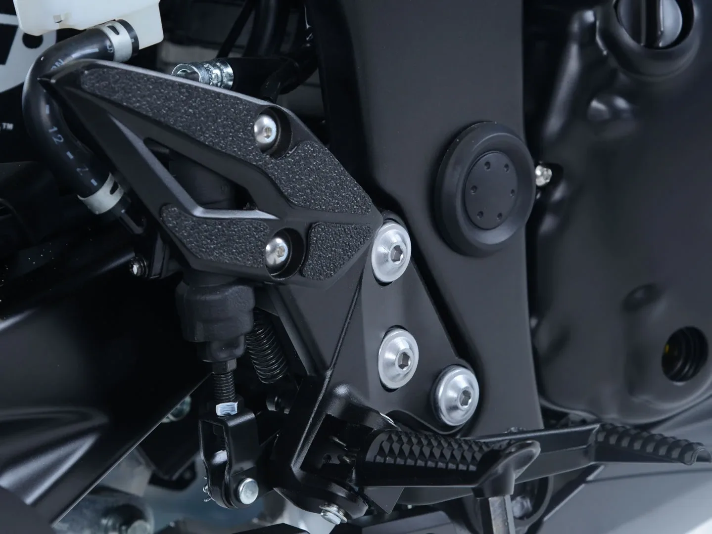 R&G Протектори Boot Guard за Suzuki GSX-S 750 (2017–2021)