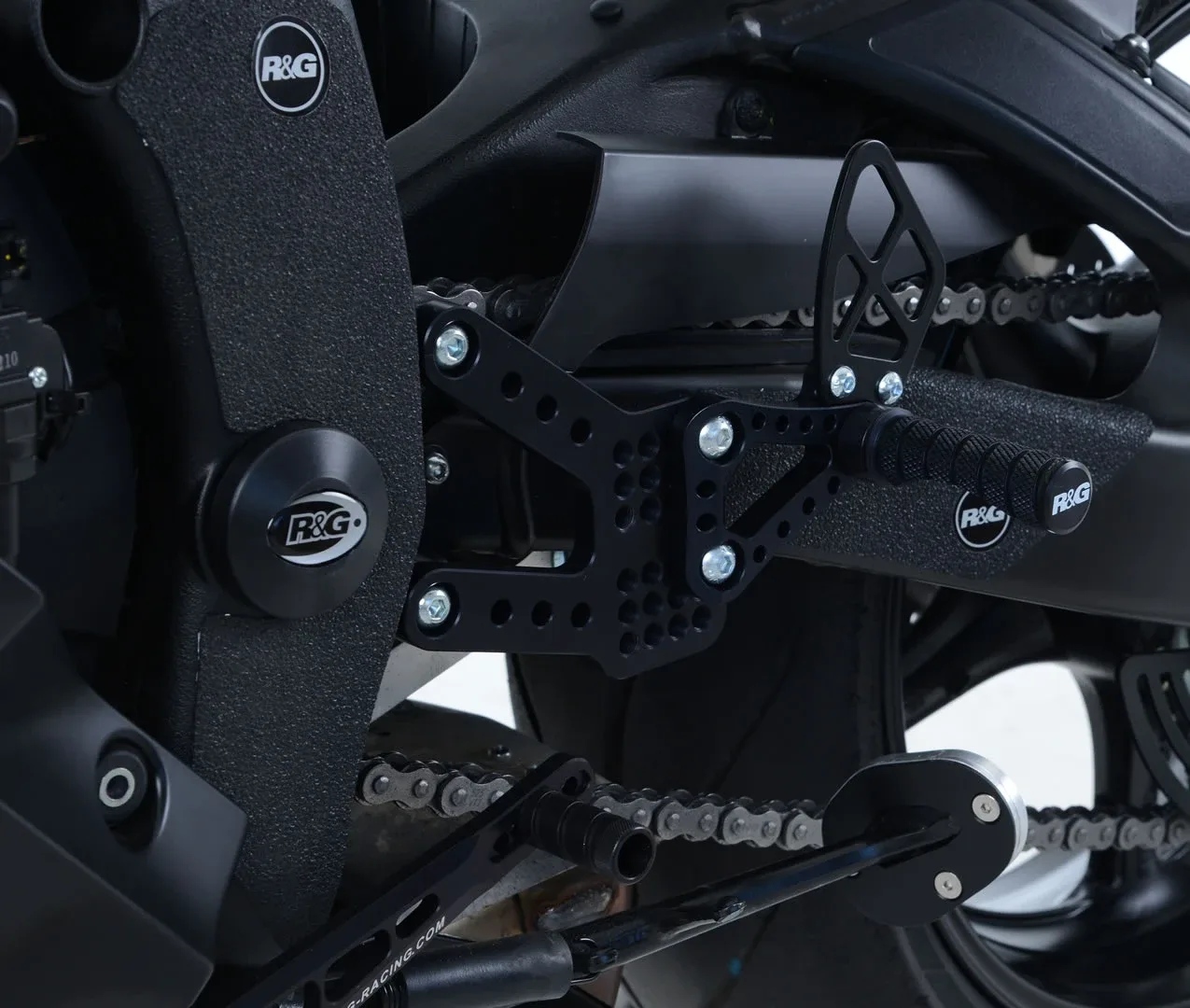R&G Протектори Boot Guard за Yamaha YZF-R6 (2017–2020)
