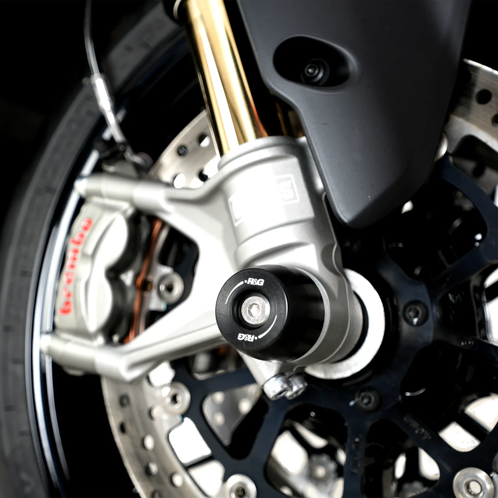 R&G Протектори за предна вилка APEX за Ducati Multistrada V2 (2025+), Panigale V2 (2025+), Panigale V2 S (2025+) и др.