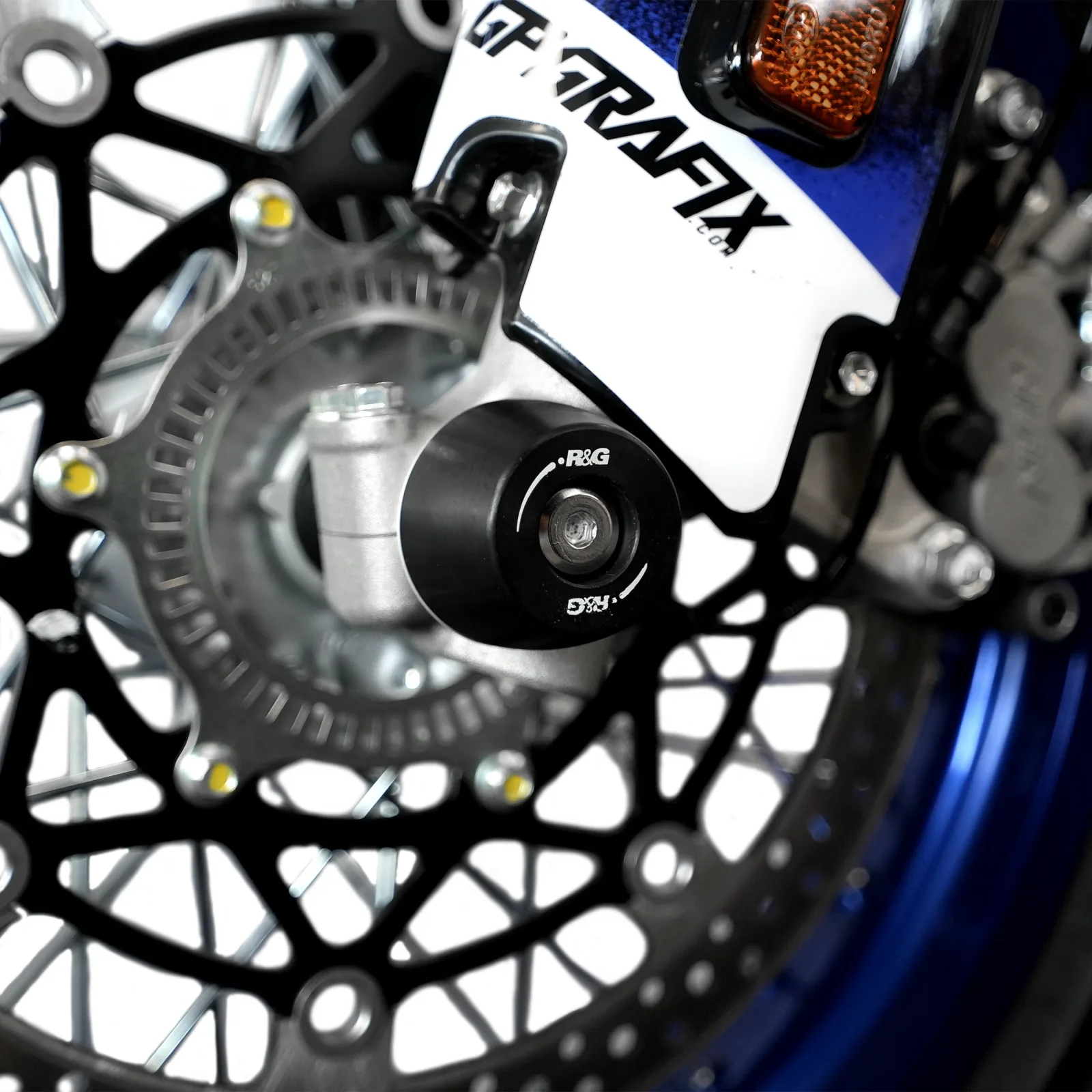 R&G Протектори за предна вилка APEX за Suzuki DR-Z4S (2025+), DR-Z4SM (2025+)