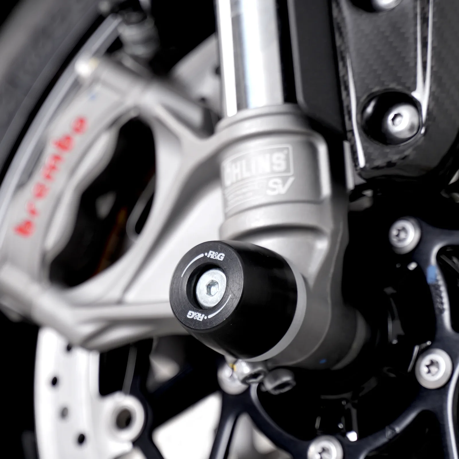 R&G Протектори за предна вилка APEX за Triumph Speed Triple 1050 (2011–2020), Speed Triple 1200 RS (2021+) и др.