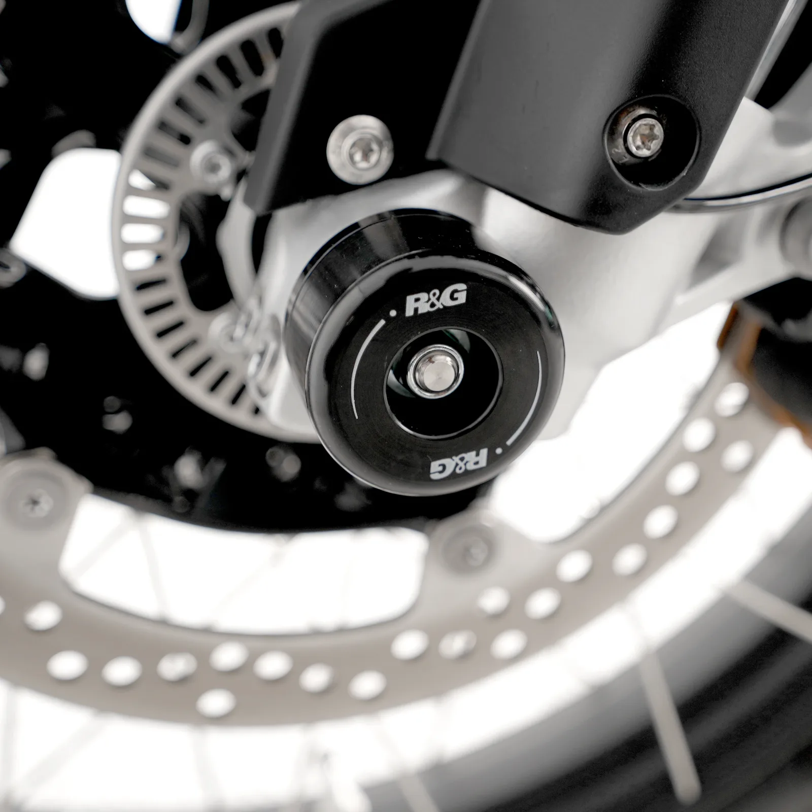 R&G Протектори за предна вилка за BMW F 800 R (2015–2018), S 1000 XR (2015–2019), F 750 GS (2018+), F 850 GS (2018–2025) и др.