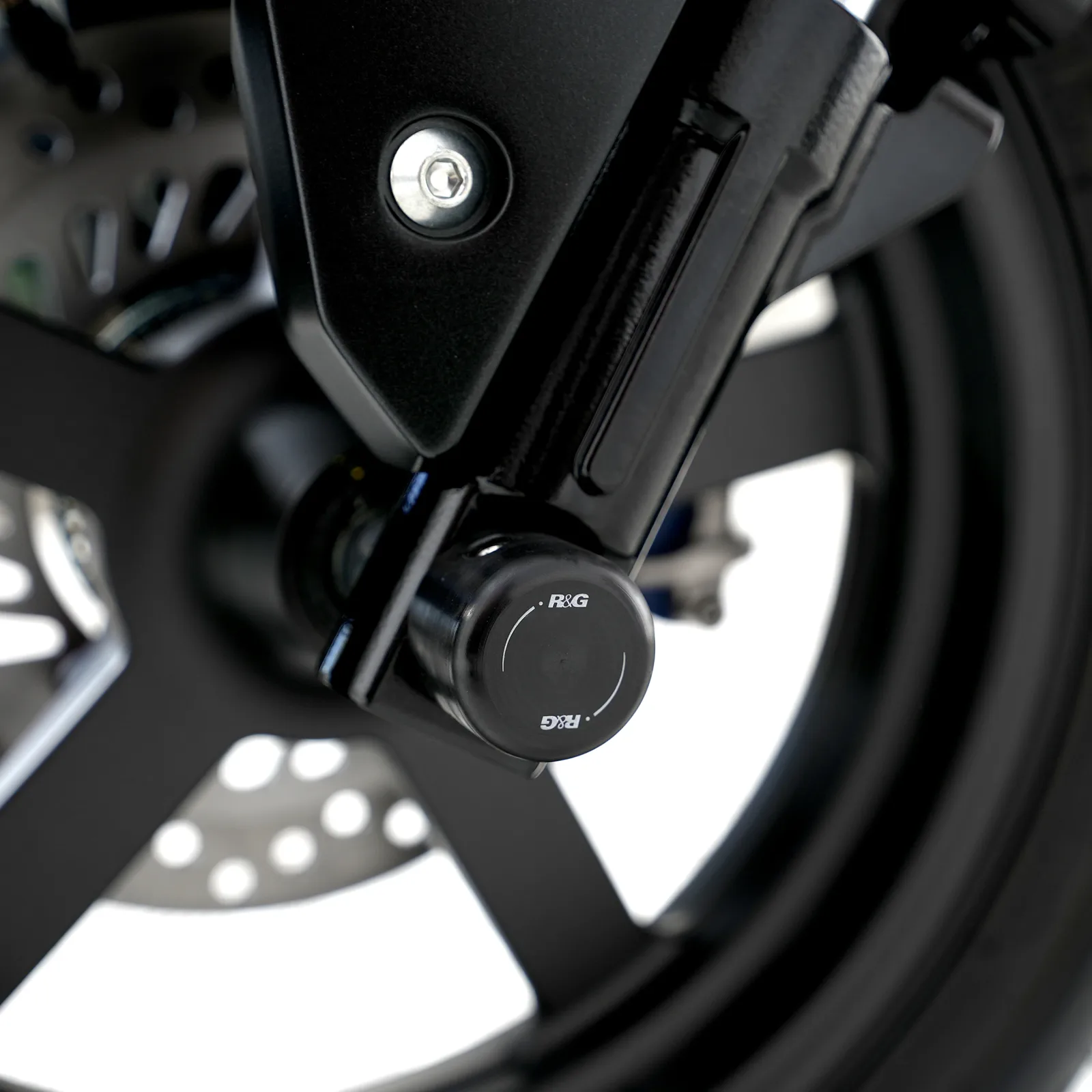R&G Протектори за предна вилка за Honda CBR 125R (2011–2017), CBF 125 (2009–2018), SH 125i, SH 150i и др.