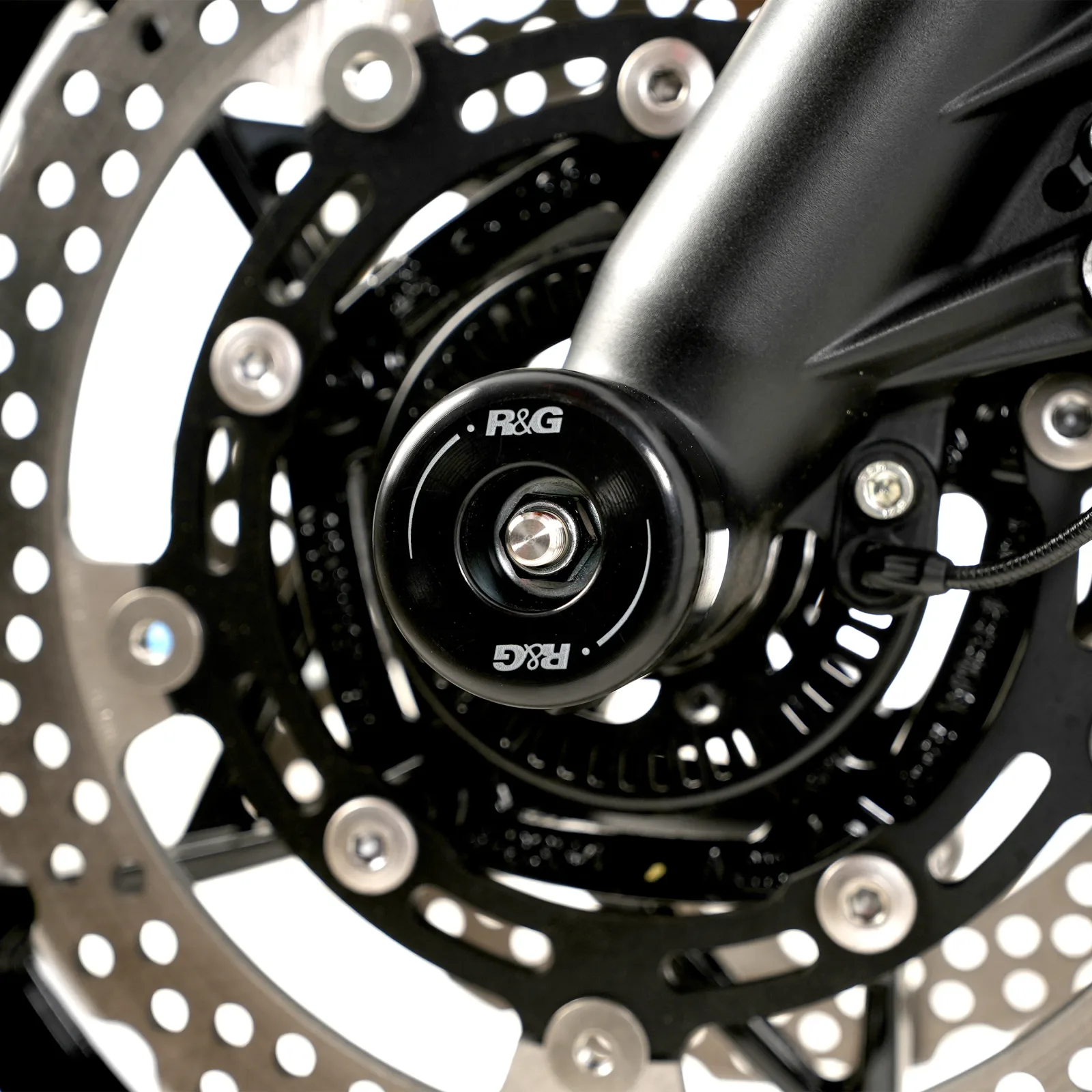 R&G Протектори за предна вилка за Kawasaki Z650 (2017+), Ninja 650 (2017+), Z650RS (2021+), Ninja 7 Hybrid (2024+) и др.
