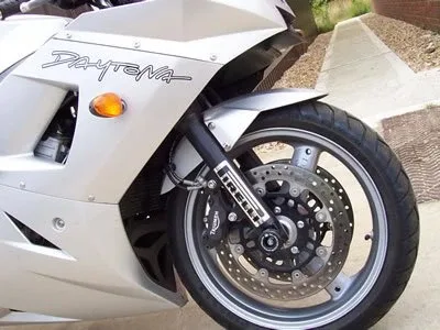 R&G Протектори за предна вилка за Triumph Daytona 600, Daytona 650, Speed Four, TT600