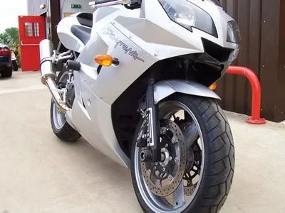 R&G Протектори за предна вилка за Triumph Daytona 600, Daytona 650, Speed Four, TT600