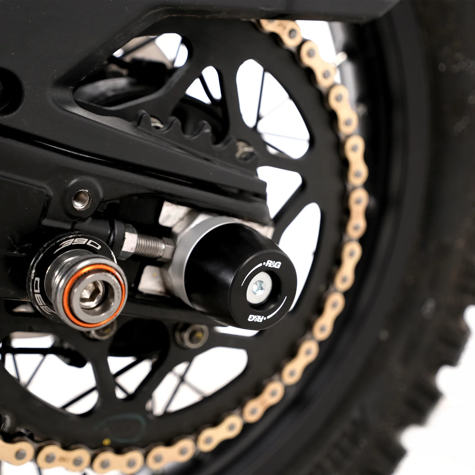 R&G Протектори за шарнир APEX за KTM 390 Adventure (2025+)