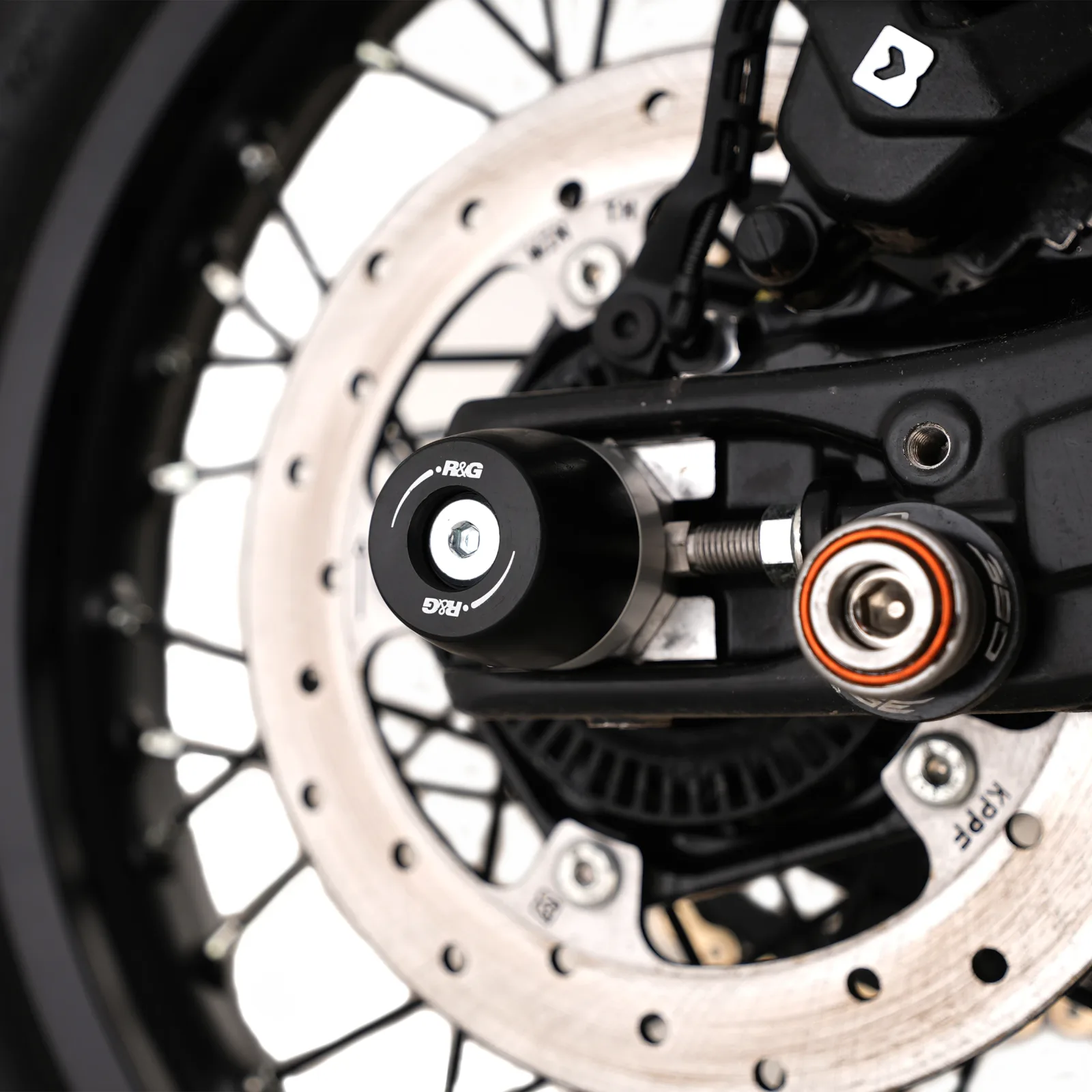 R&G Протектори за шарнир APEX за KTM 390 Adventure (2025+)