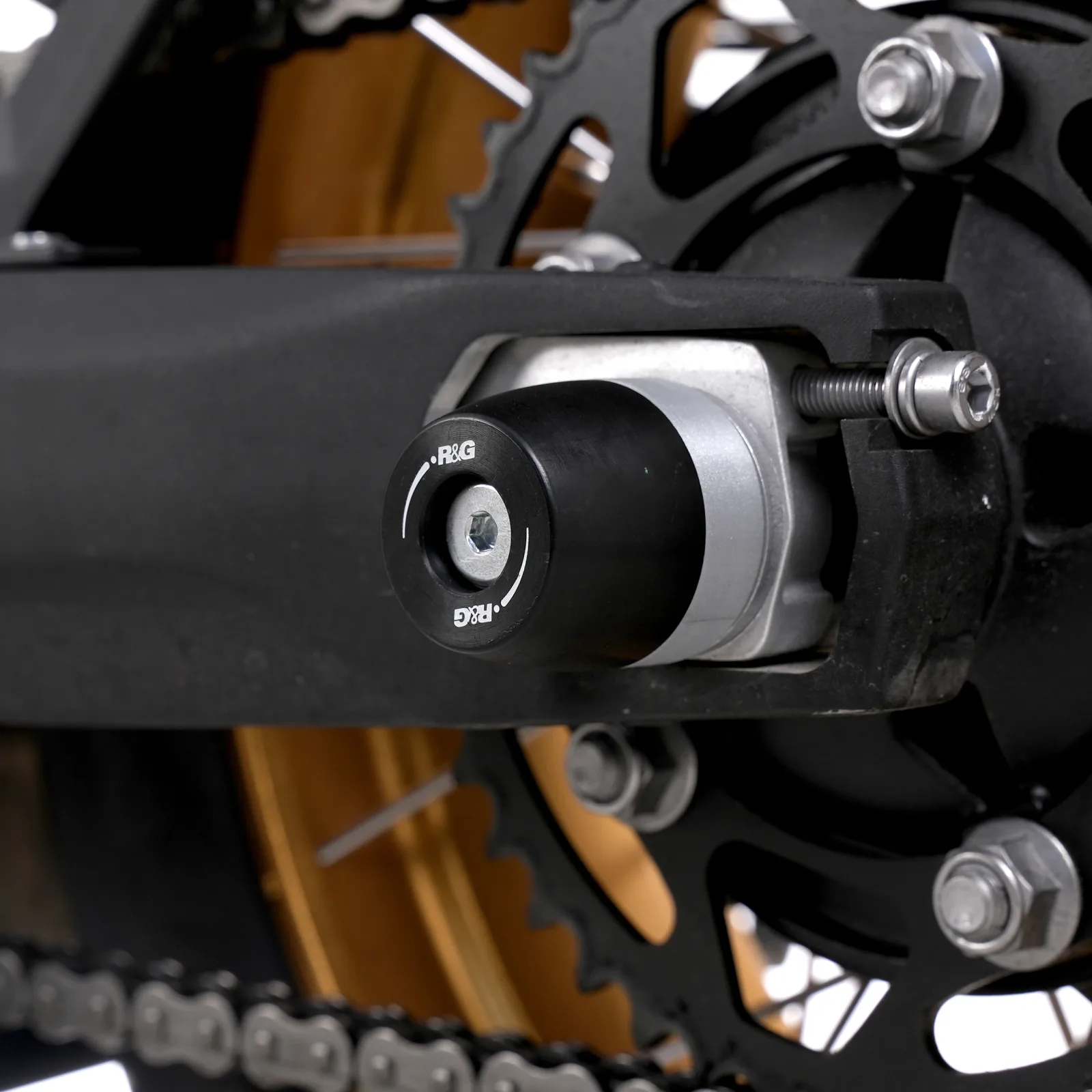 R&G Протектори за шарнир APEX за Voge DS 900X (2024+)
