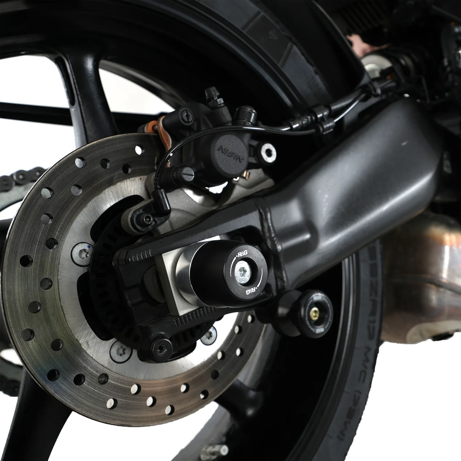 R&G Протектори за шарнир APEX за Yamaha MT-09 SP (2021+), Tracer 9 GT (2021+), XSR 900 (2022–2024), YZF-R9 (2025+) и др.
