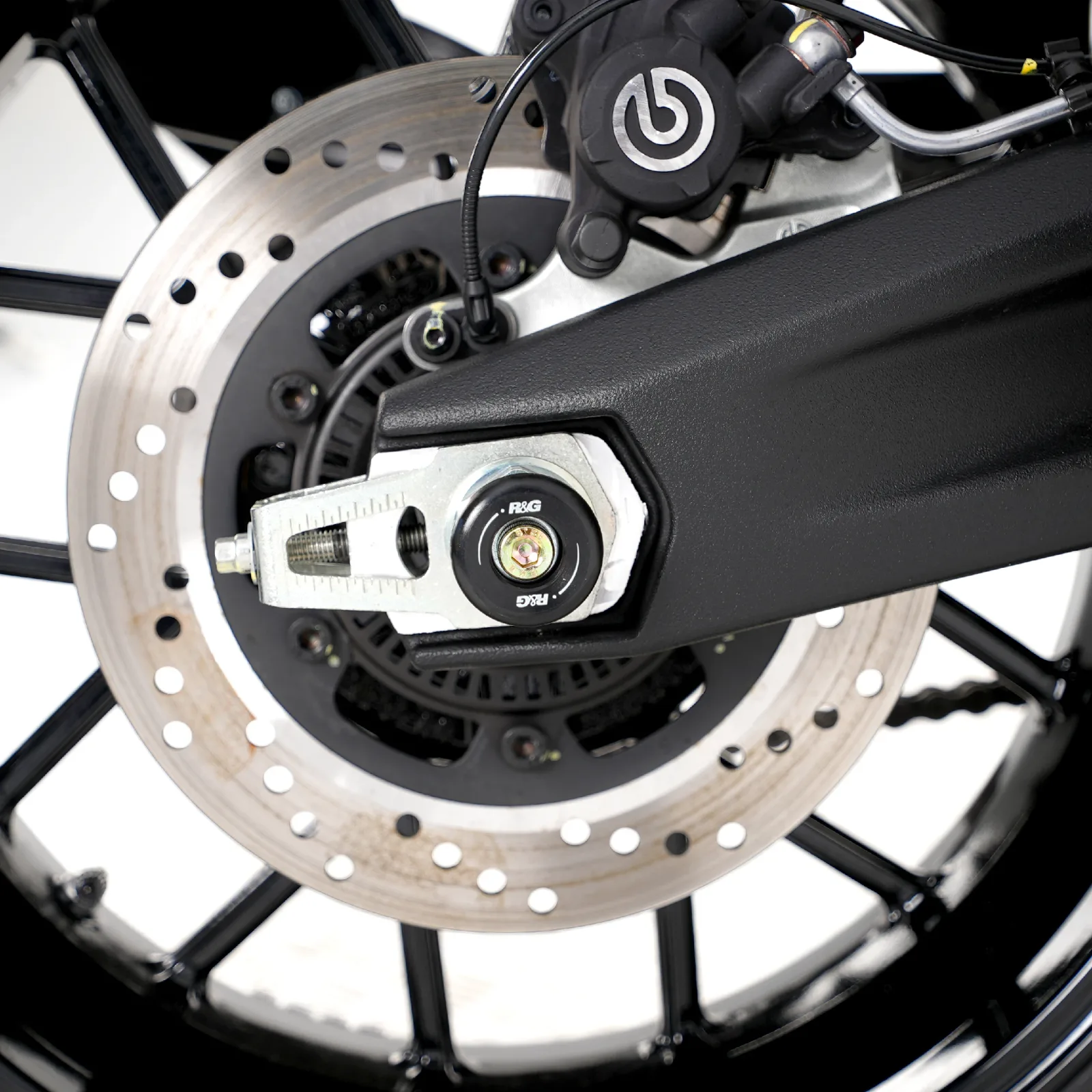 R&G Протектори за шарнир за Ducati Scrambler Icon (2015+), Scrambler Full Throttle (2016, 2019, 2023+) и др.