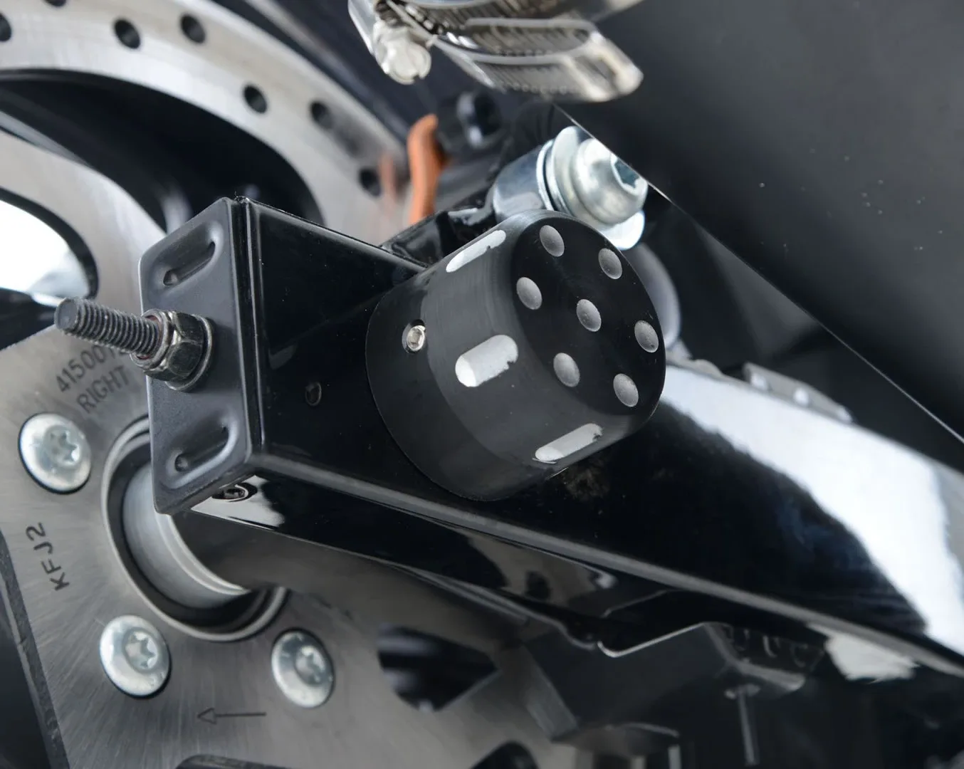 R&G Протектори за шарнир за Harley-Davidson Street 750 (2015–2018)