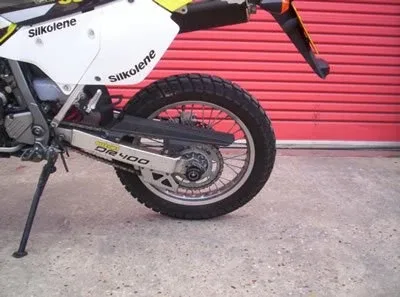 R&G Протектори за шарнир за Suzuki DR-Z 400S (2003–2004), DR-Z 400E (2003–2004), Yamaha XT 660R (2014–2015)