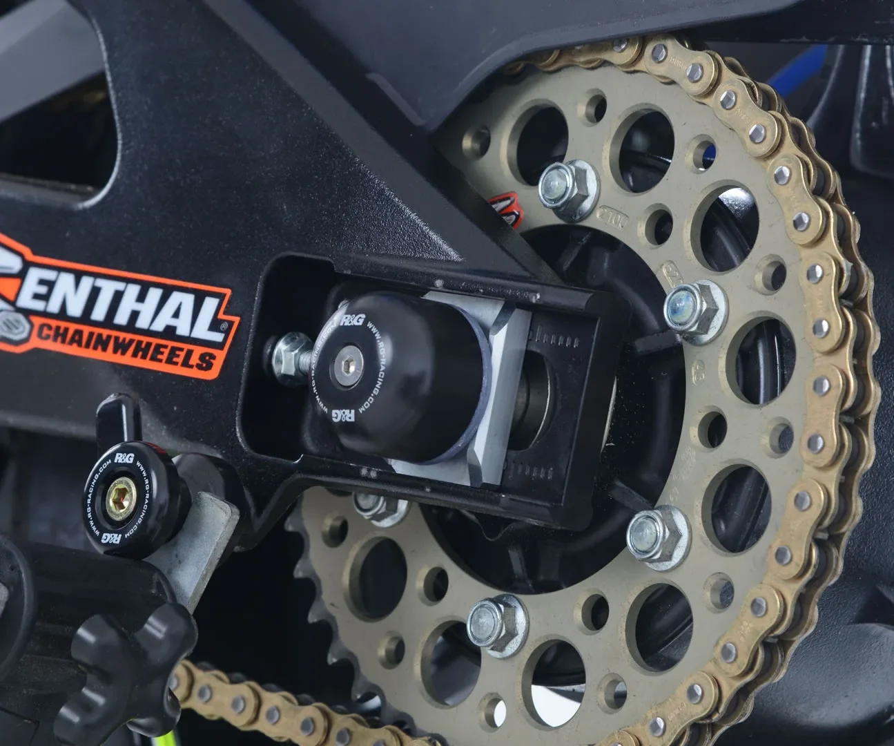 R&G Протектори за шарнир за Suzuki GSX-R 1000 (2017–2024), GSX-R 1000R (2017+)