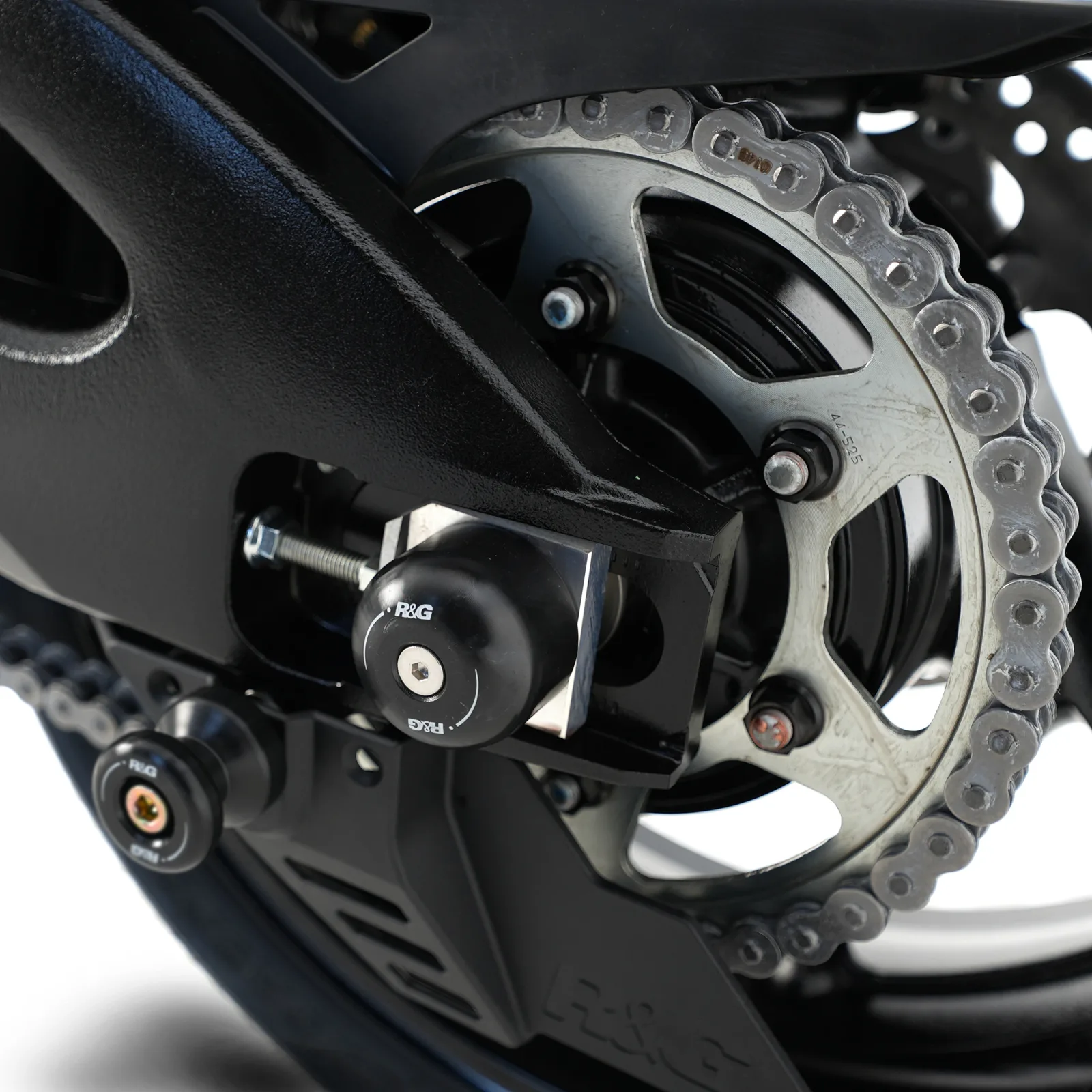 R&G Протектори за шарнир за Suzuki GSX-S 1000 (2015+), GSX-S 1000F (2015–2020), GSX-S 1000 Katana (2019+) и др.