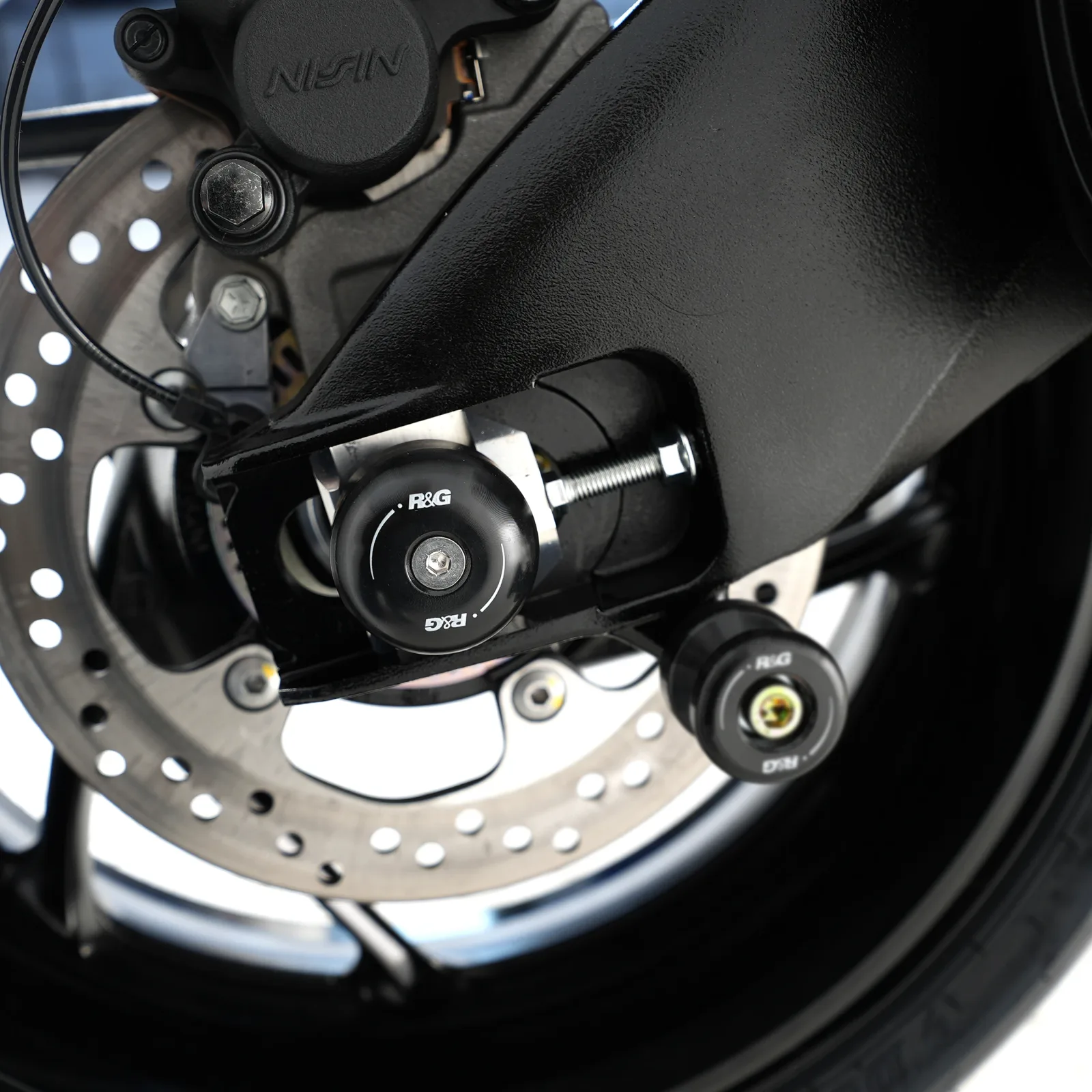 R&G Протектори за шарнир за Suzuki GSX-S 1000 (2015+), GSX-S 1000F (2015–2020), GSX-S 1000 Katana (2019+) и др.