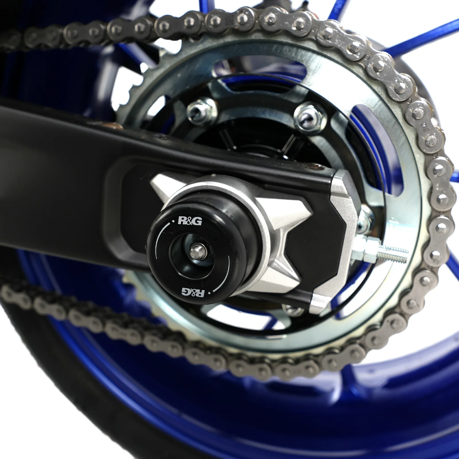 R&G Протектори за шарнир за Yamaha MT-07 (2014–2024), XSR 700 (2016+), YZF-R7 (2022–2025)