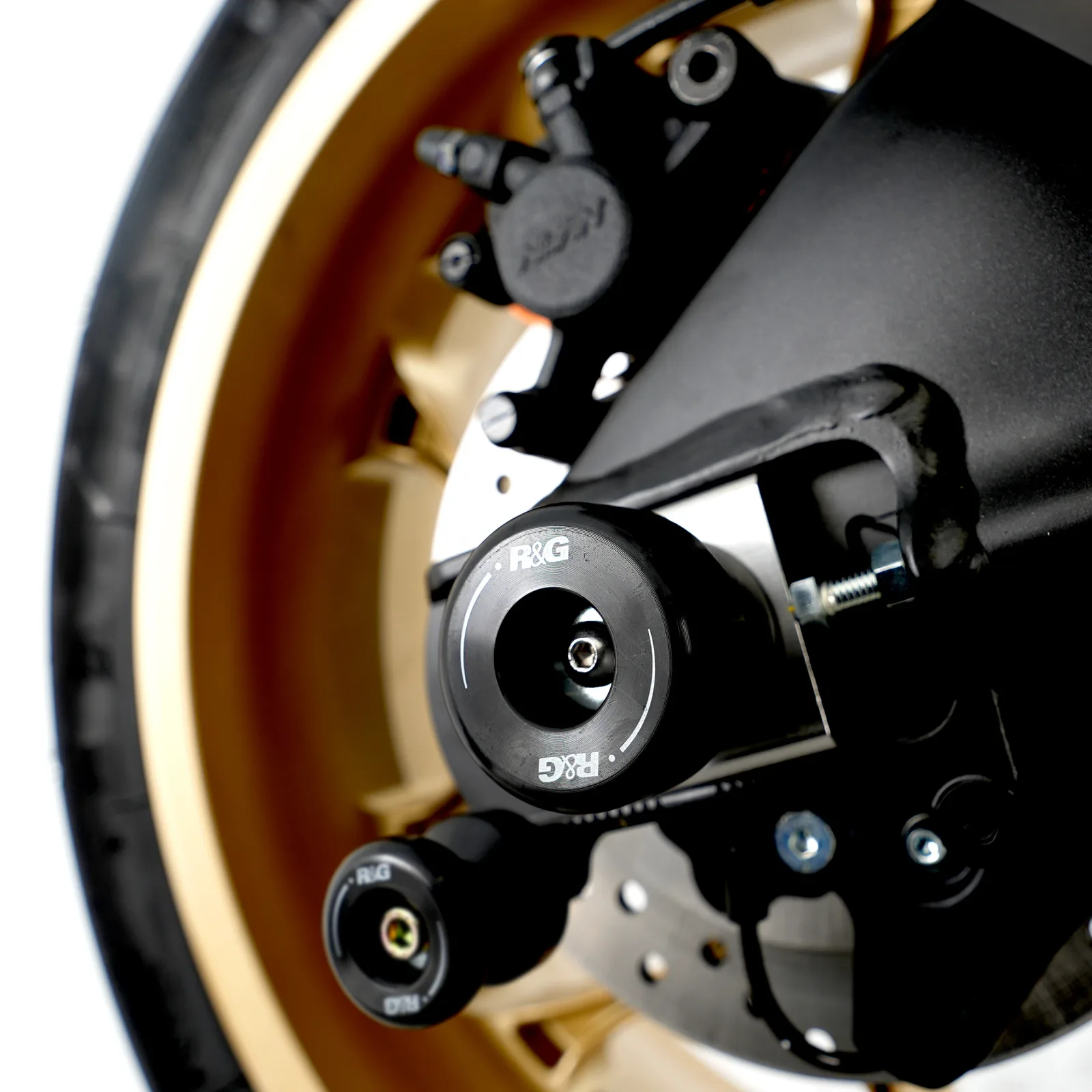 R&G Протектори за шарнир за Yamaha YZF-R6 (2006–2017), YZF-R1 (2009+), YZF-R1M (2015+)