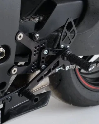 R&G Регулируеми степенки Race за Kawasaki ZX-6R (2005–2017)