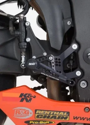 R&G Регулируеми степенки Race за Kawasaki ZX-6R (2005–2017)